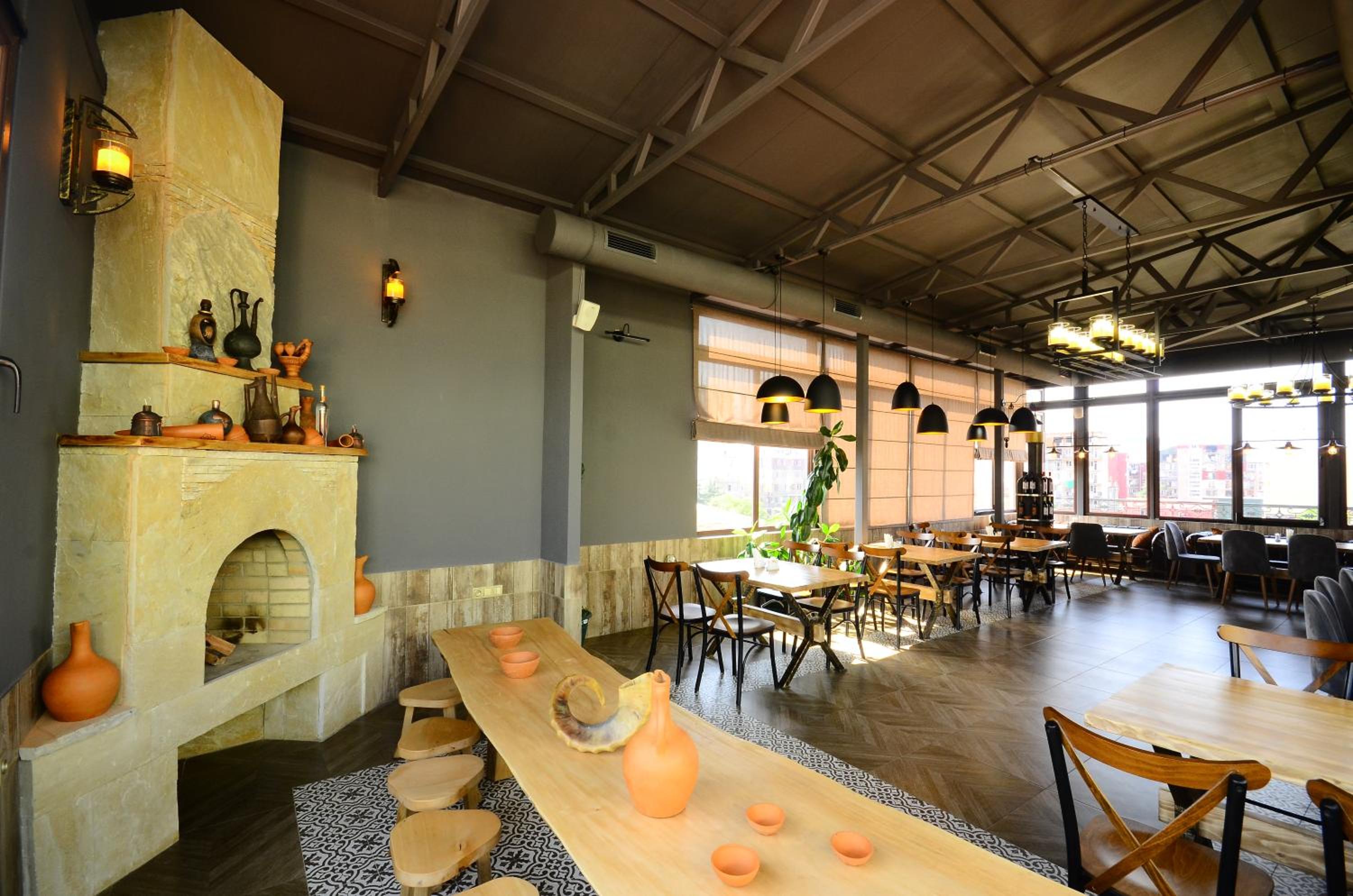 restaurant
