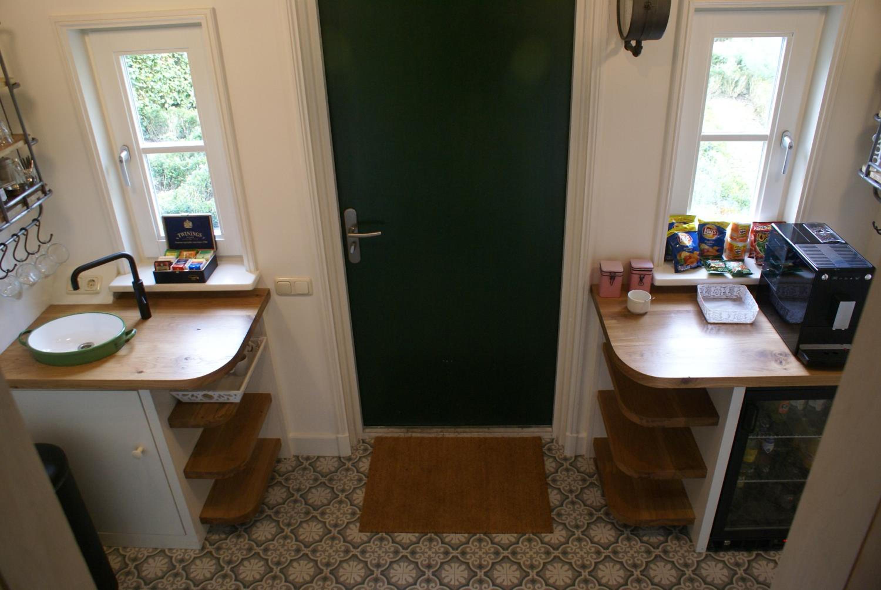 Photo 32