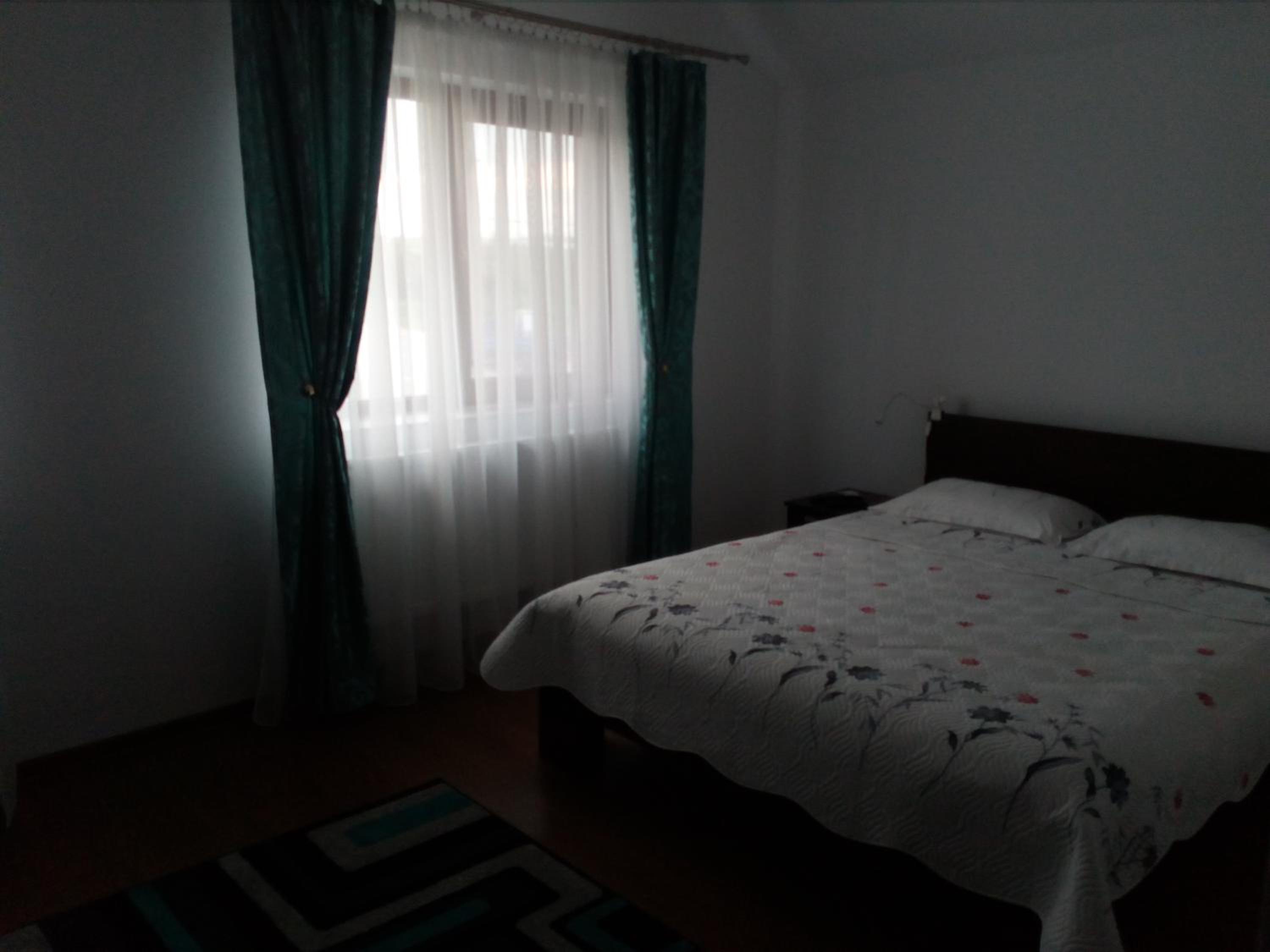 Photo 34