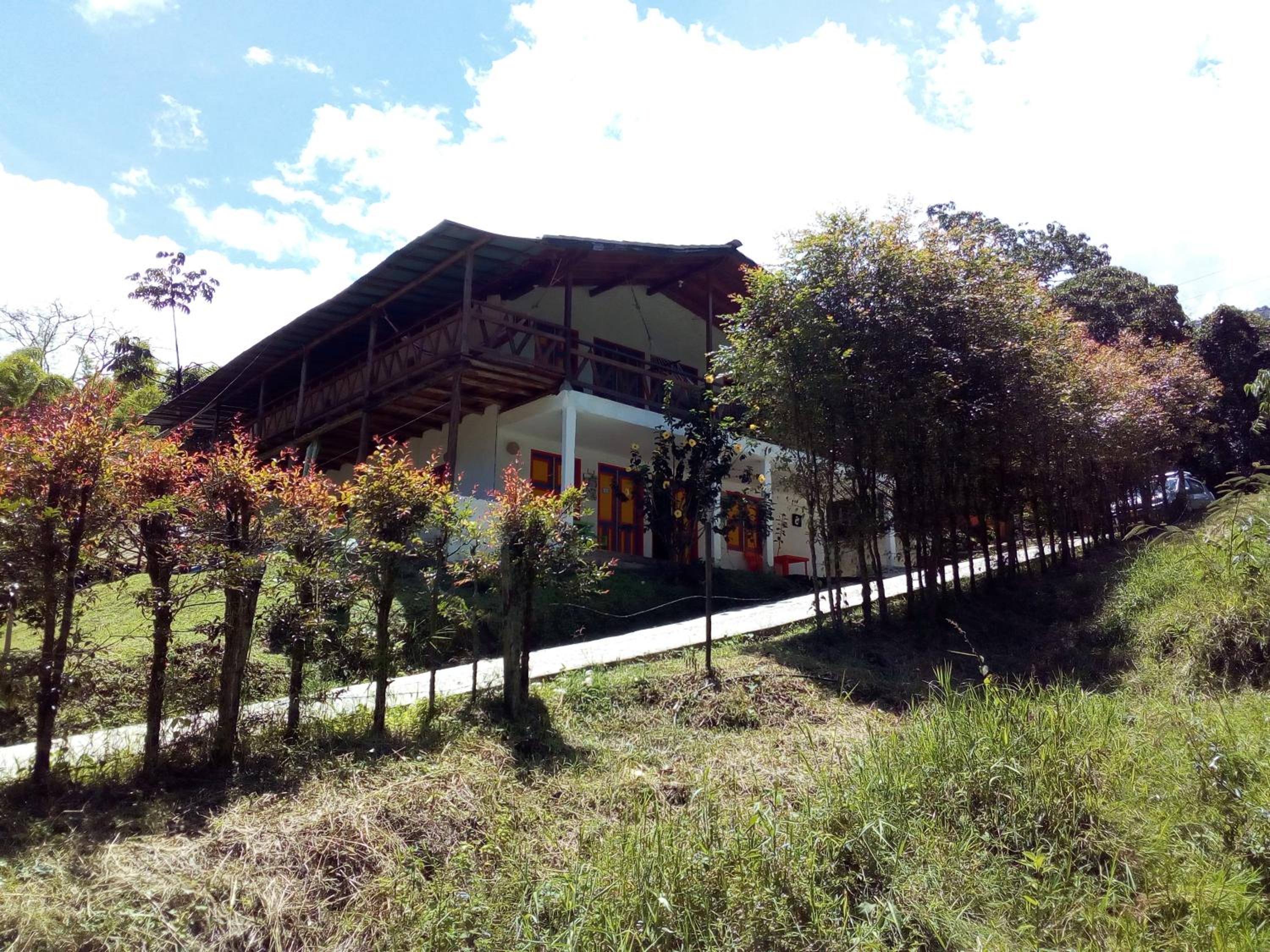Hostal Encanto La Salada