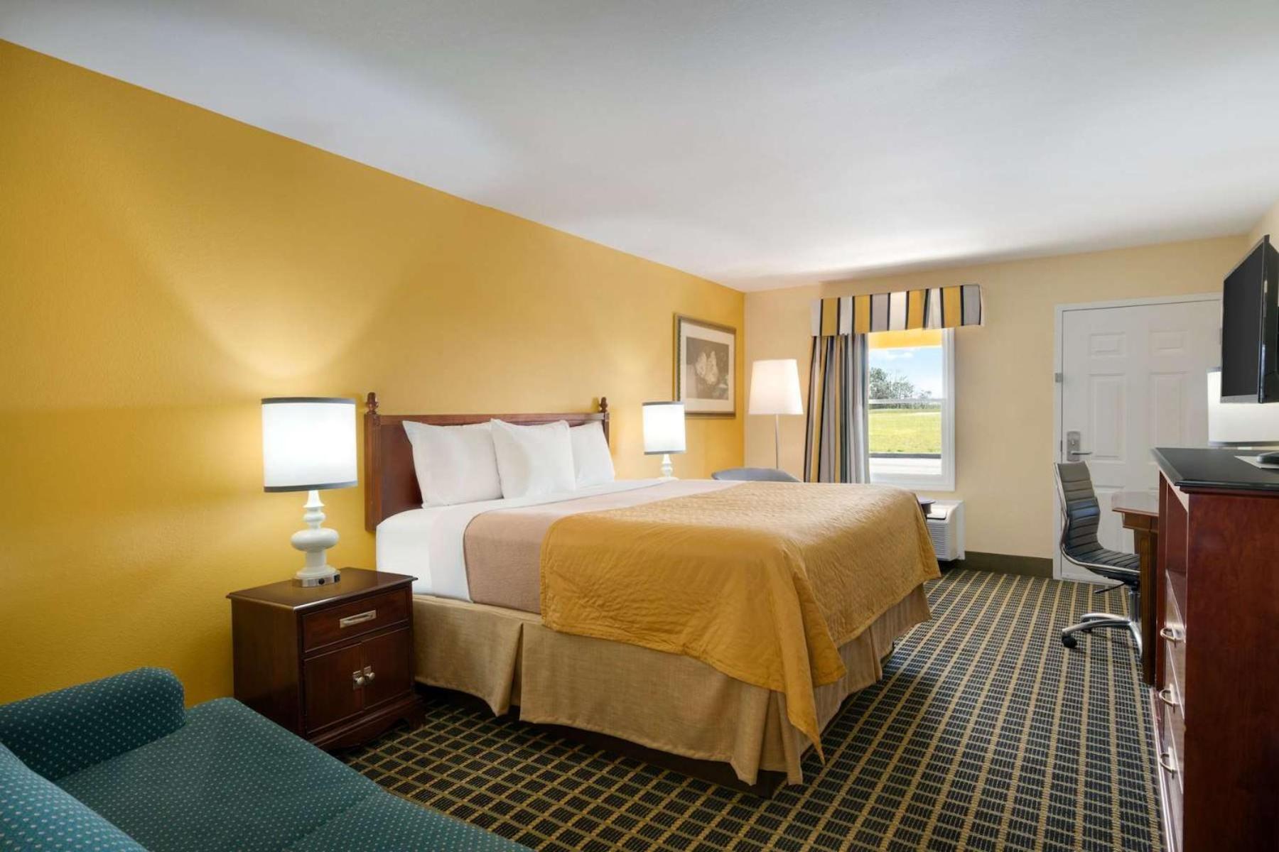 Travelodge by Wyndham Unadilla - Perry Near I-75