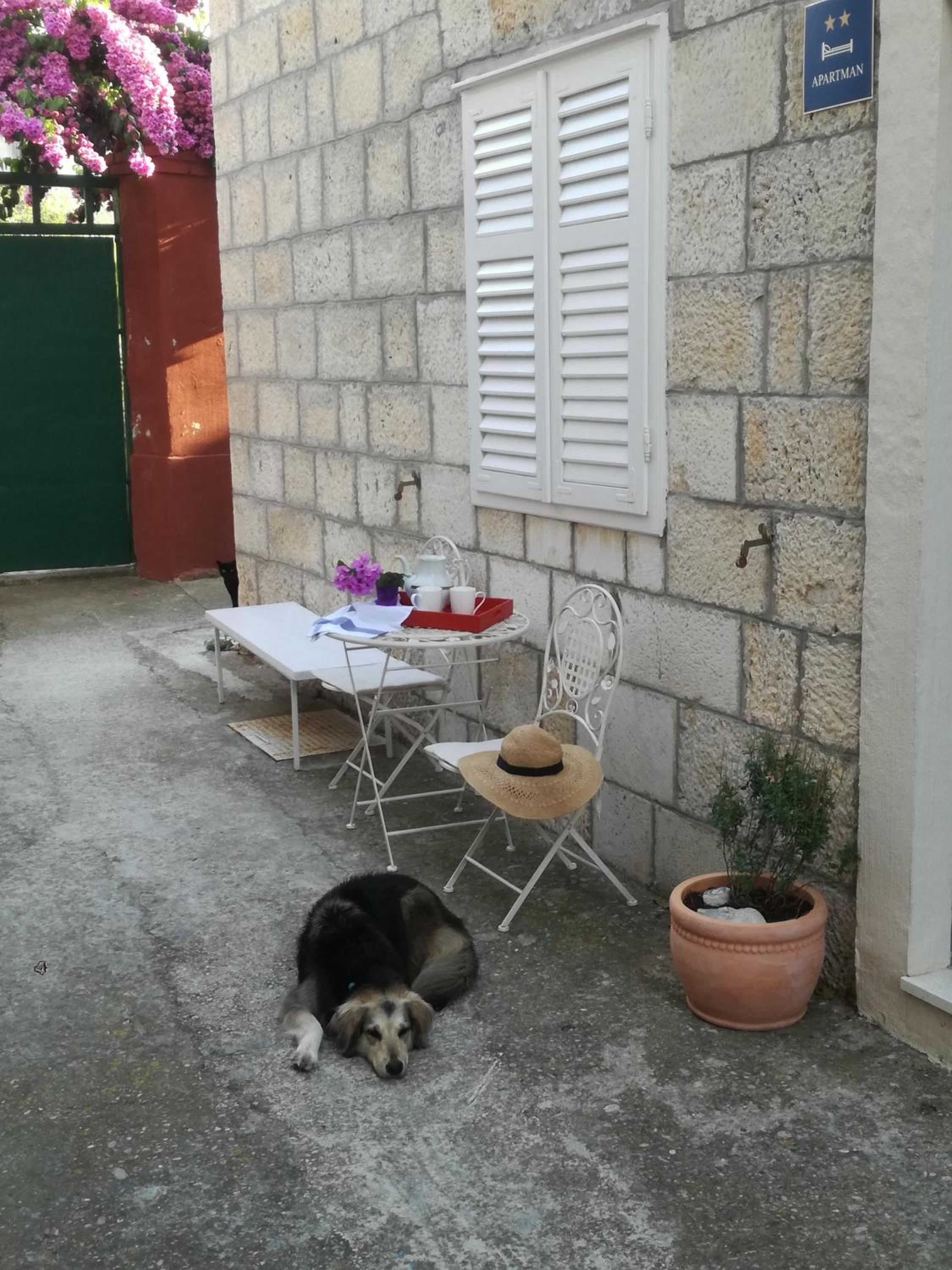 Holiday Home Isabella view 4