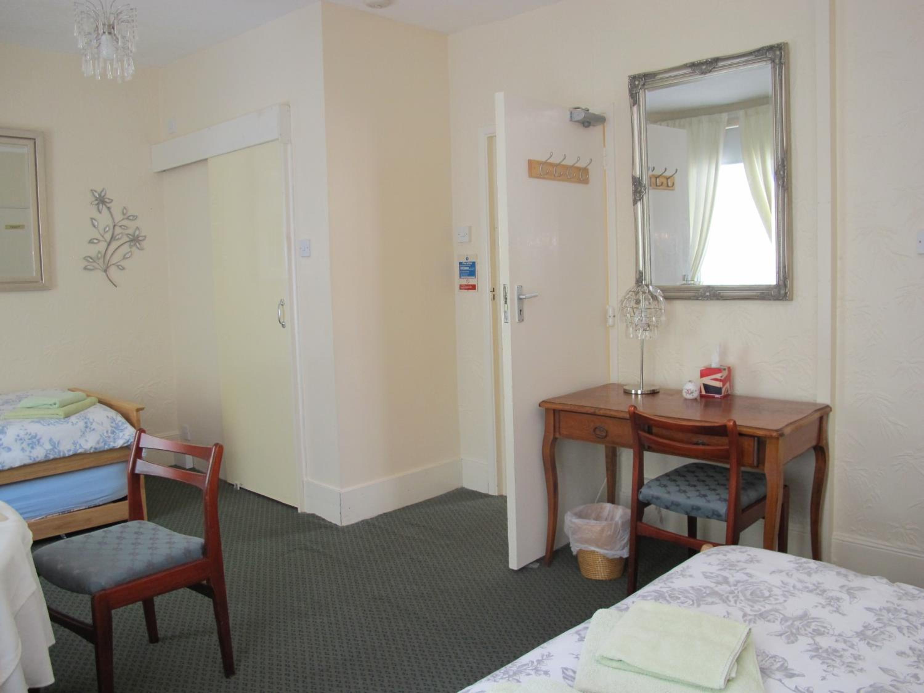 Dover Vacations - St Martins Guest House - Property Image 3