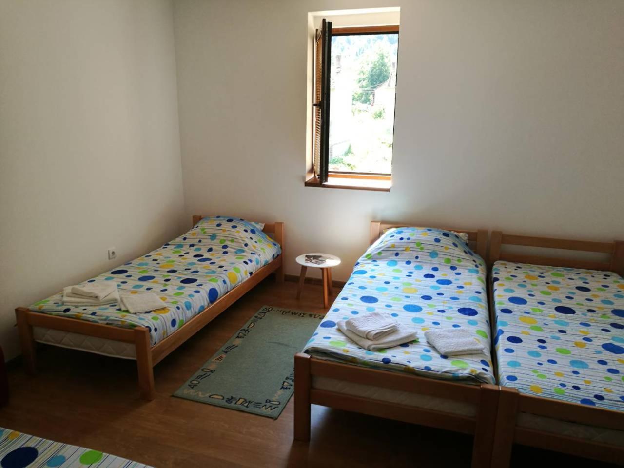 Photo 40
