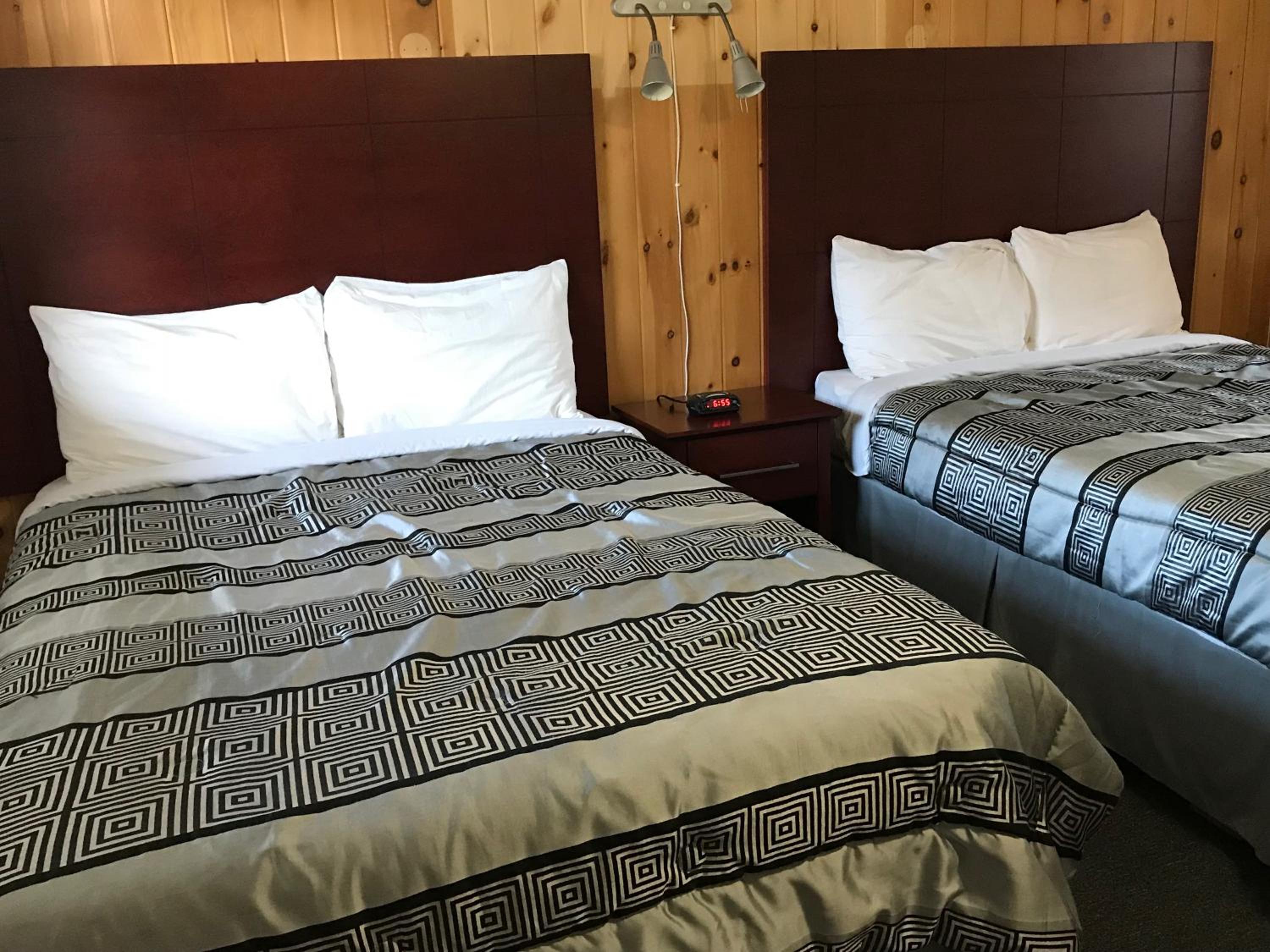 Deep River Motel