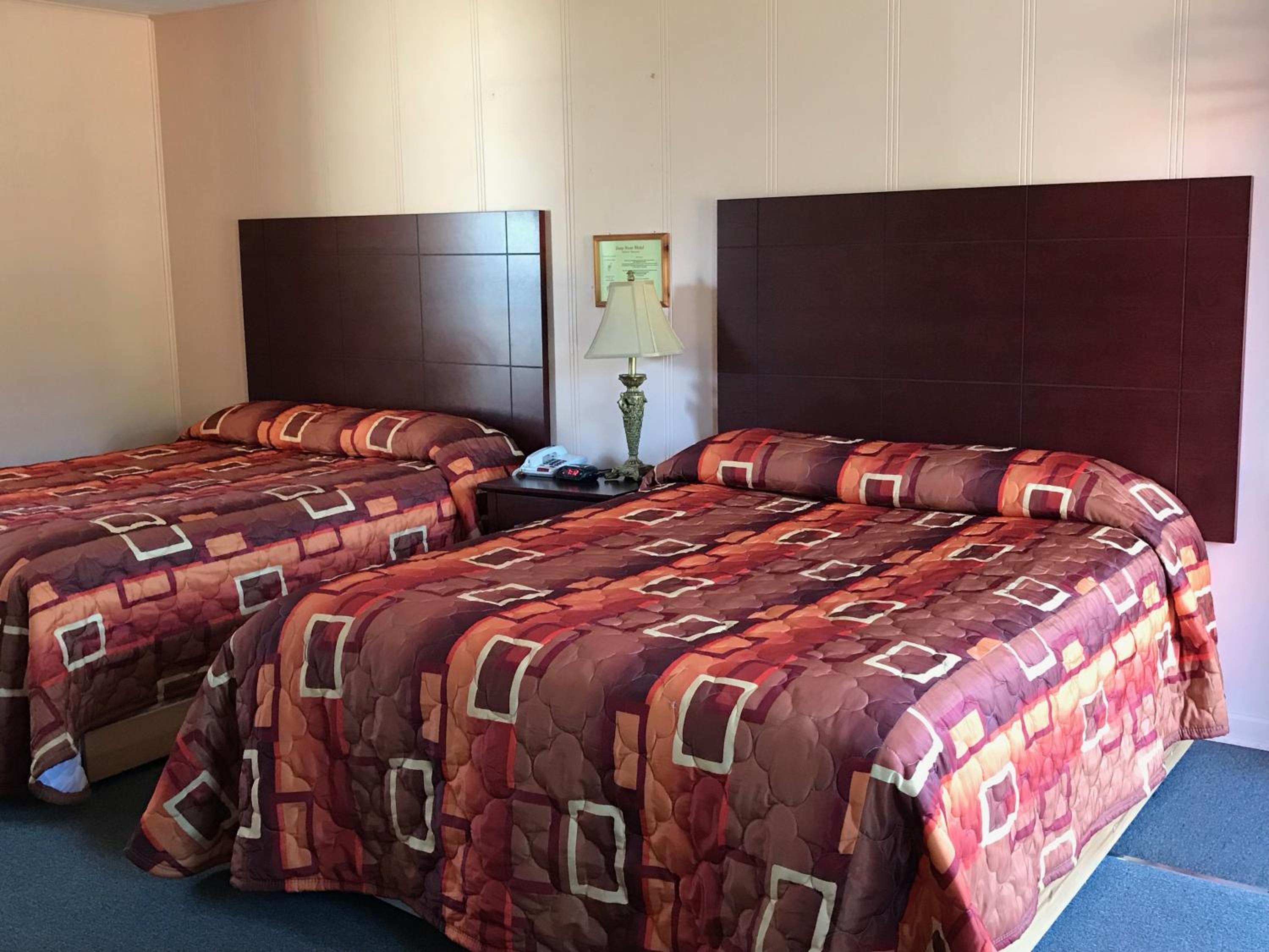 Deep River Motel