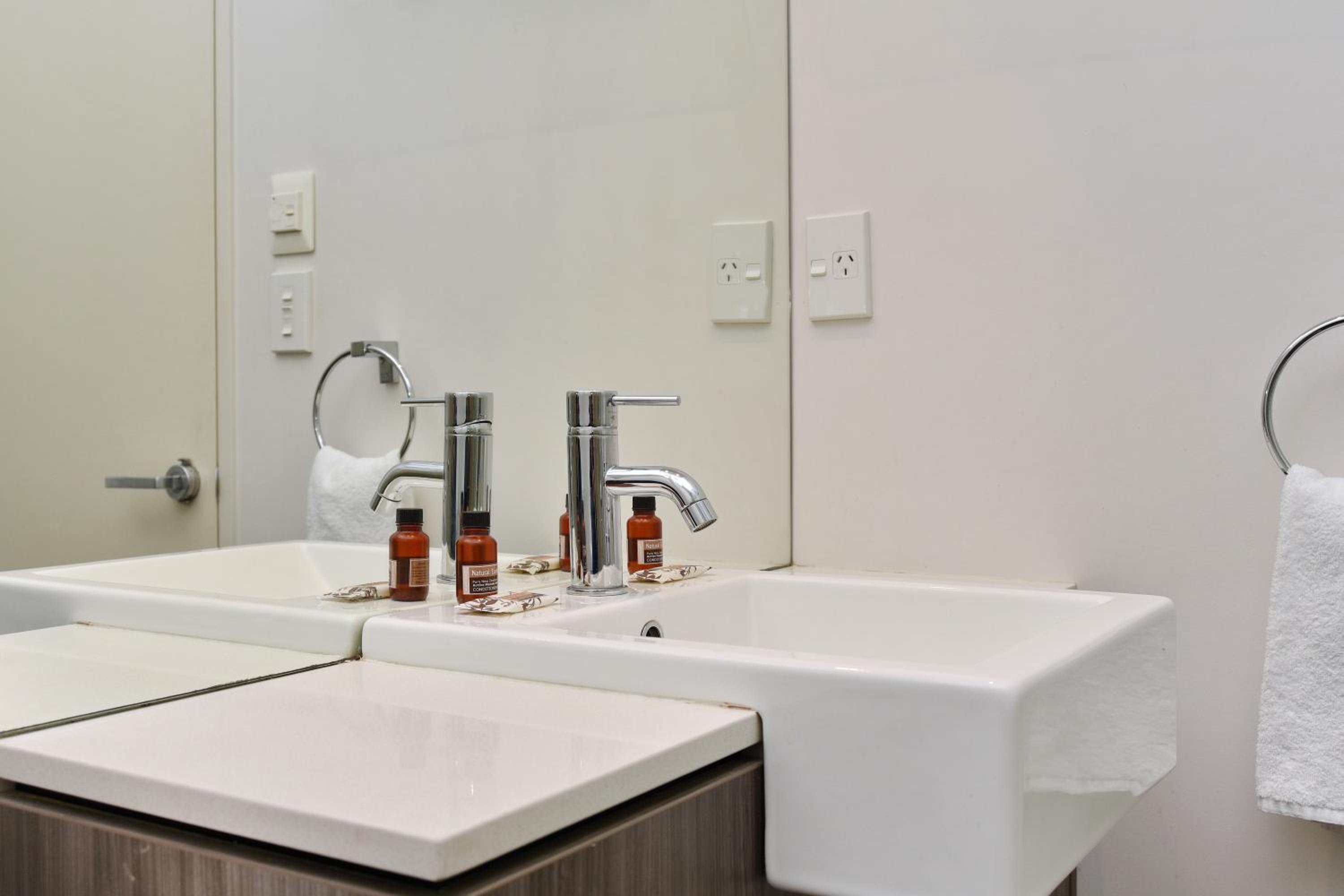 Armagh Apartment 3 - Christchurch Holiday Homes