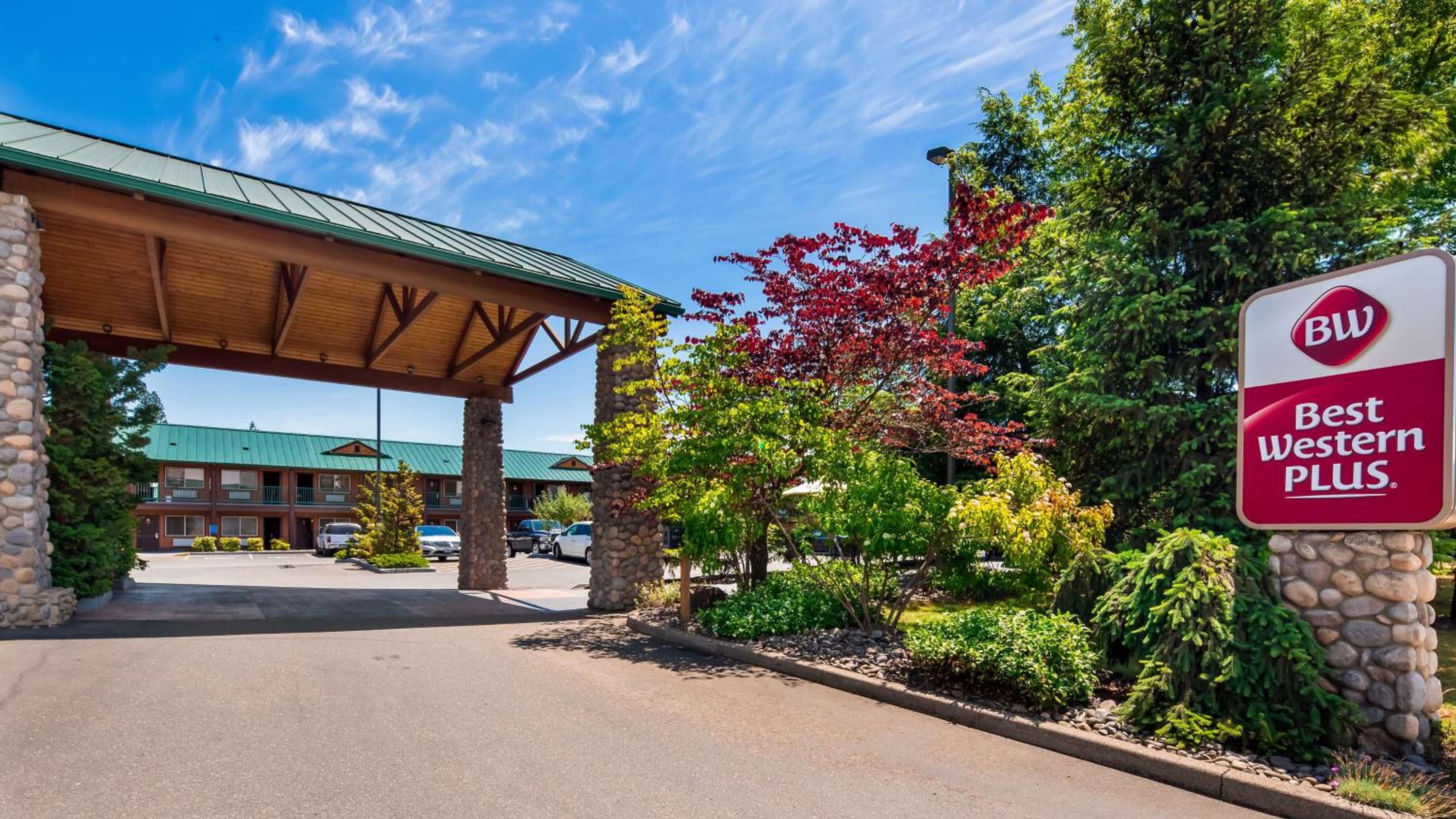 BEST WESTERN PLUS Hartford Lodge - Property Image 1
