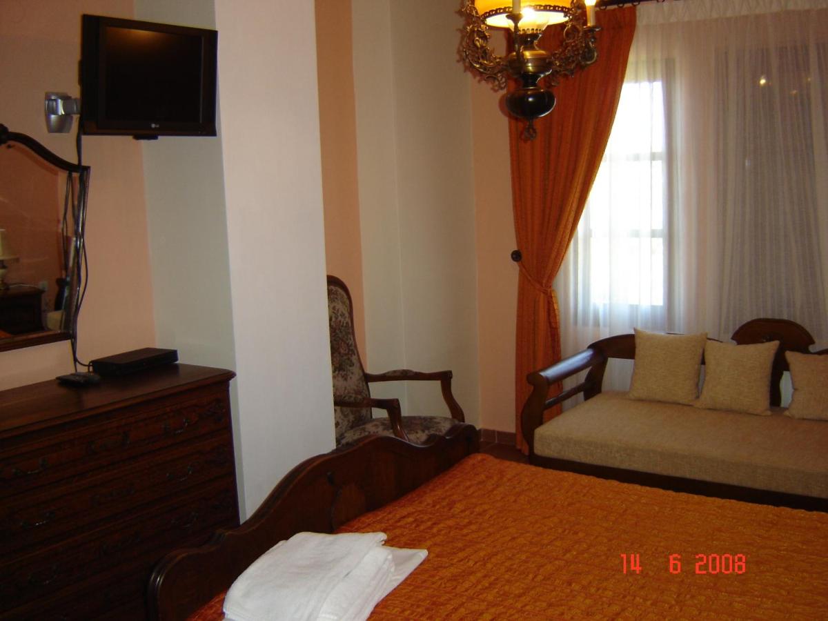 Smaragdi Luxury Apartments