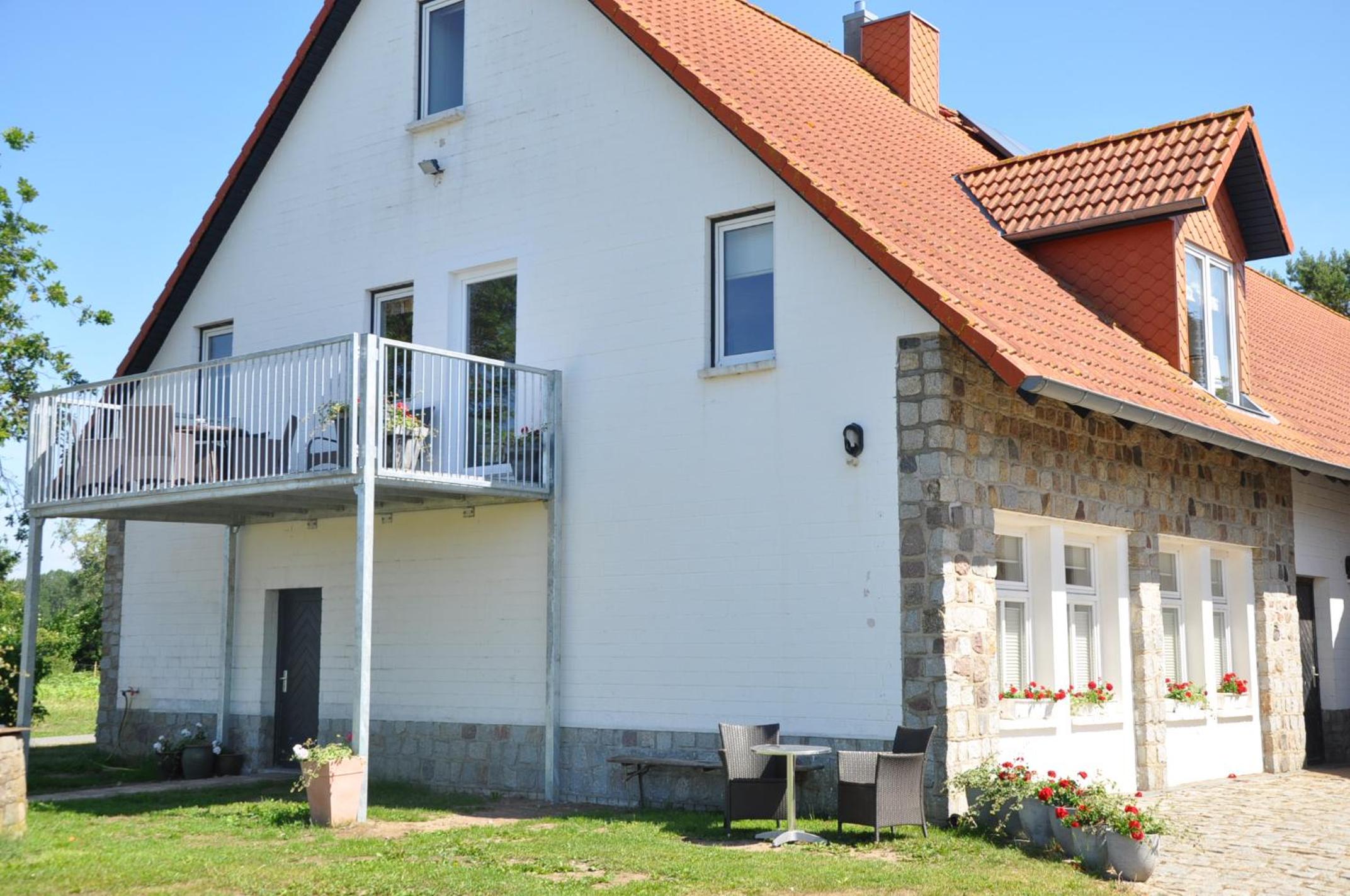 FEWO Reitanlage bei Altefähr