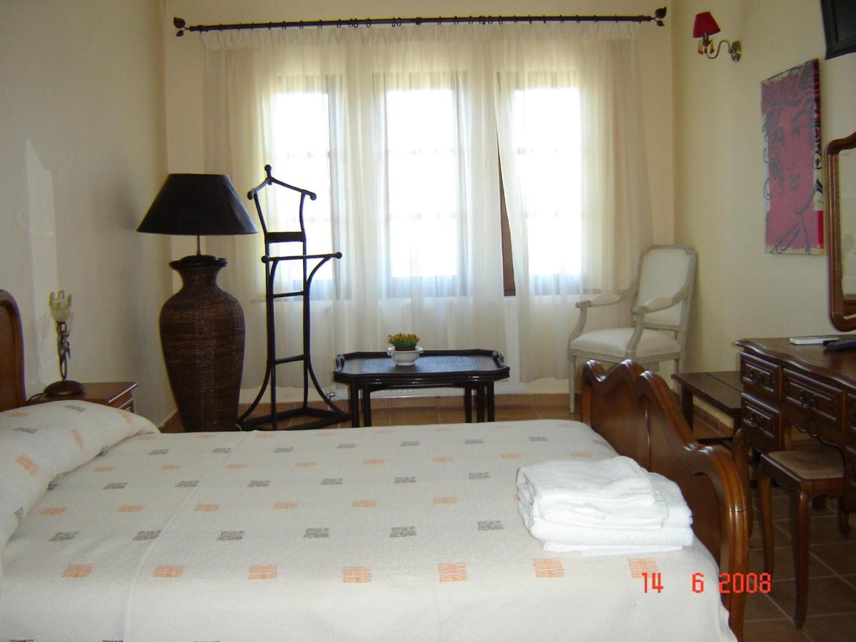 Smaragdi Luxury Apartments