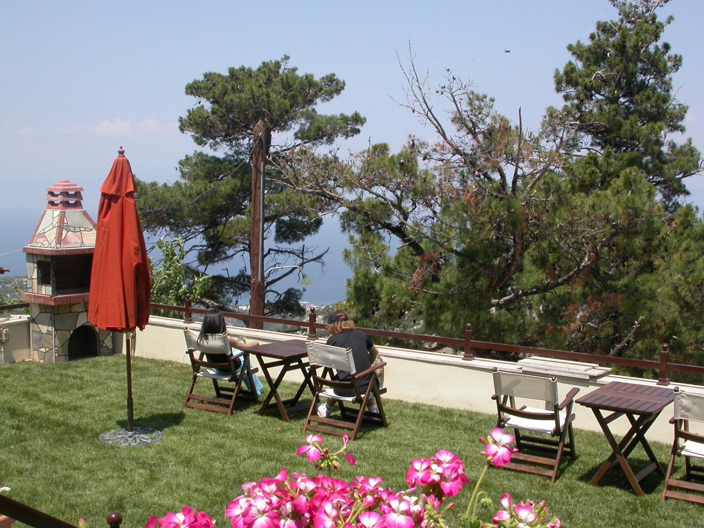 Smaragdi Luxury Apartments