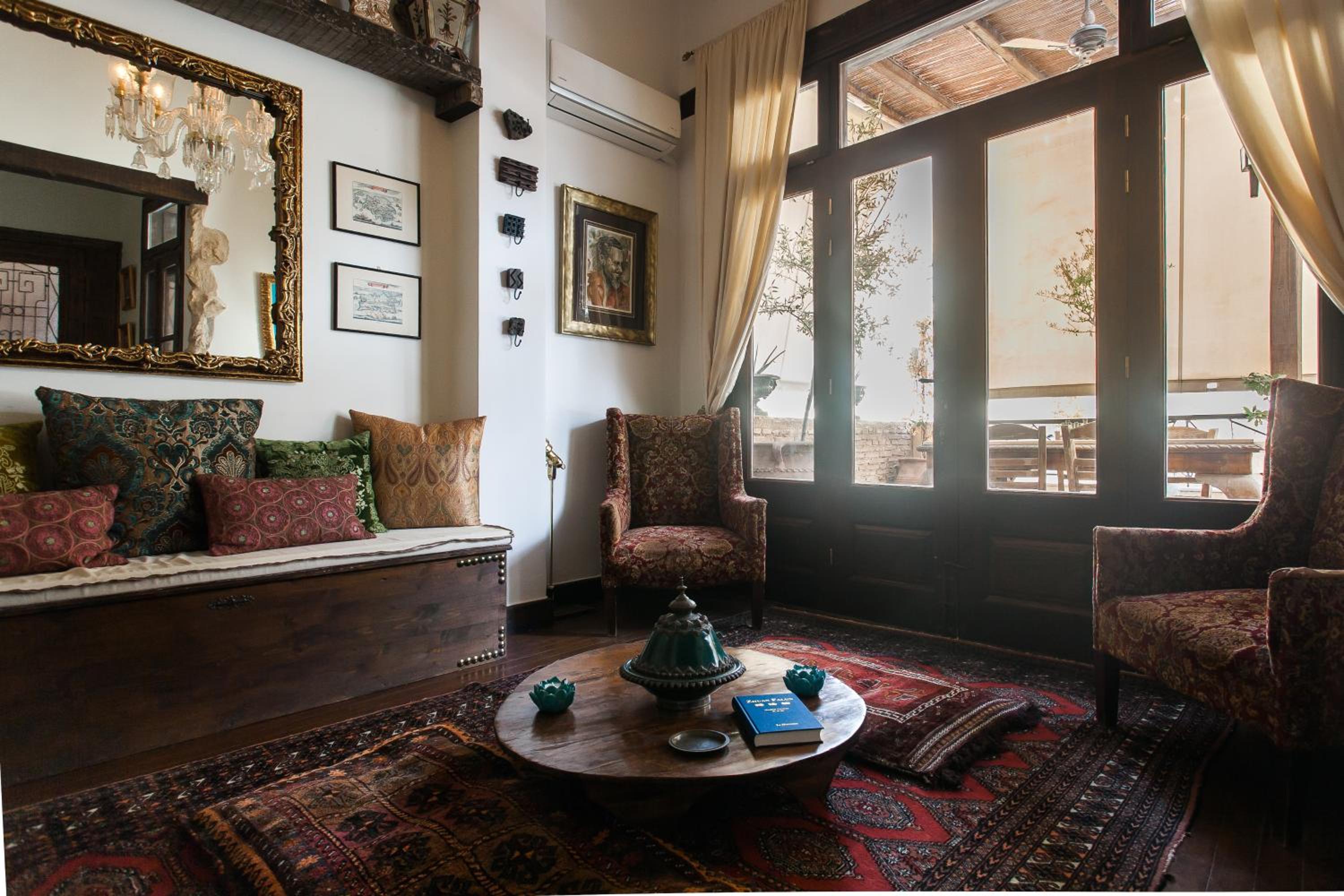 lounge