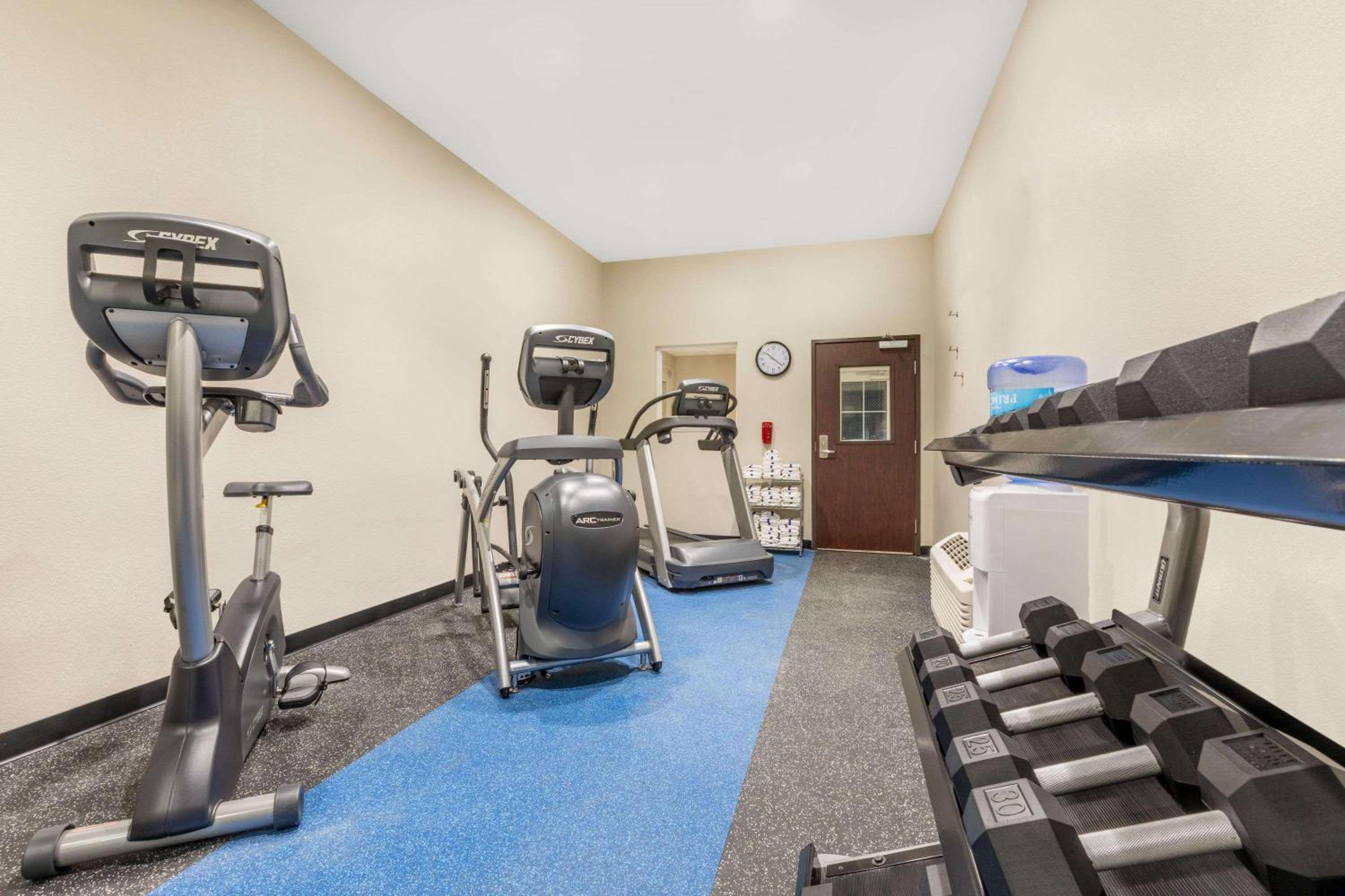 Perry Vacations - Microtel Inn  Suites by Wyndham Perry - Property Image 1
