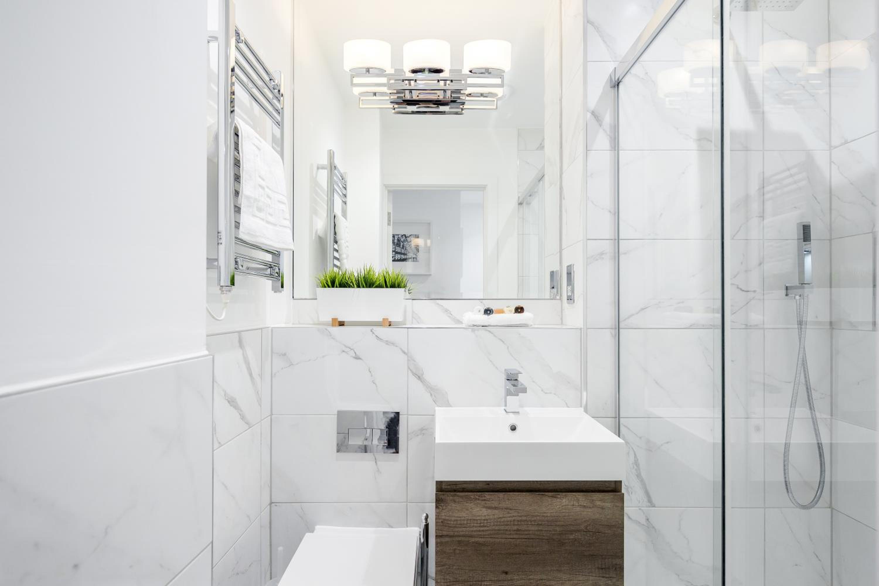 Roomspace Serviced Apartments - The Legacy