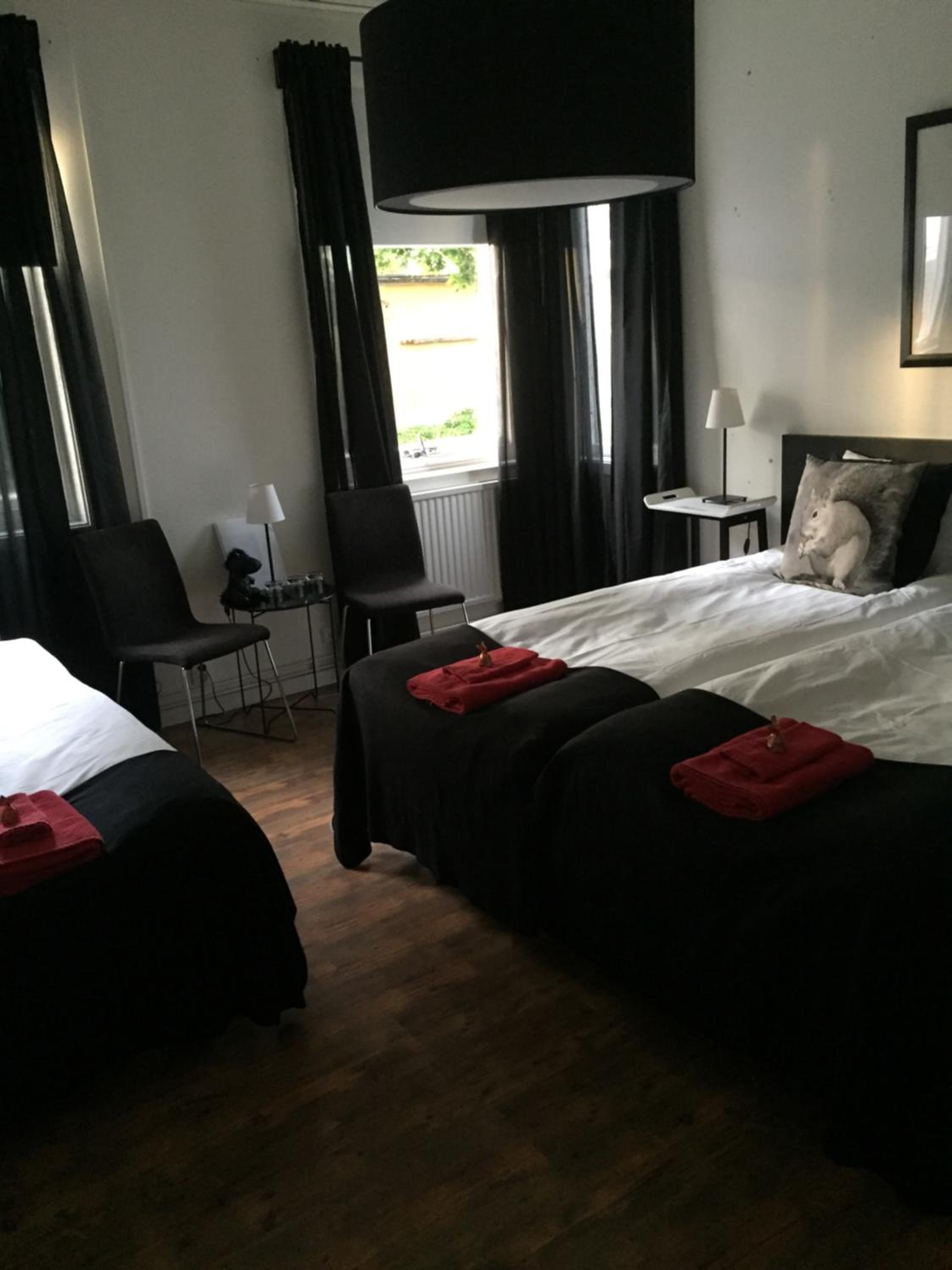 Photo 16