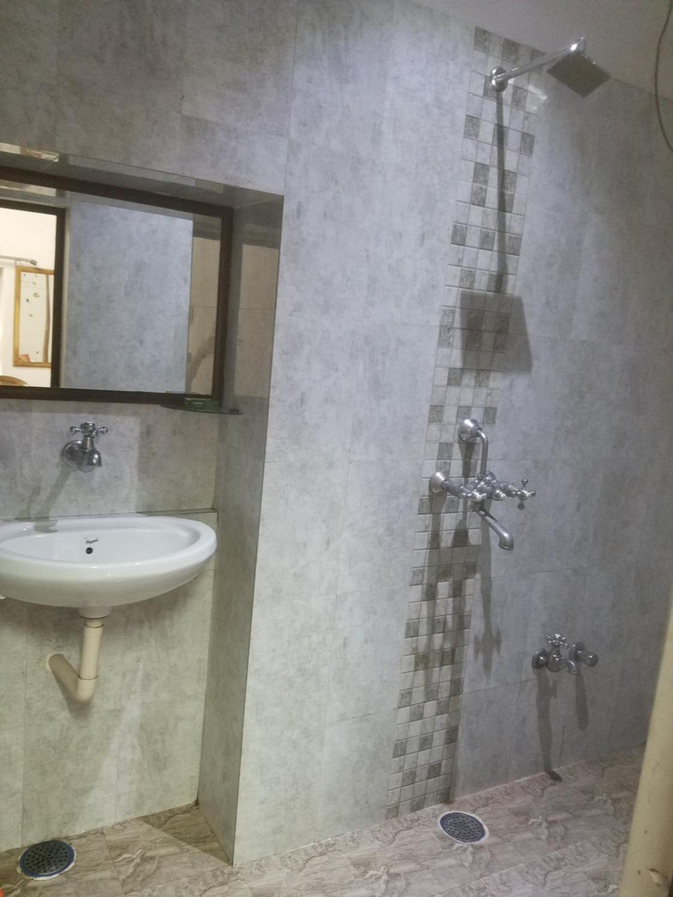 Baba Guest House