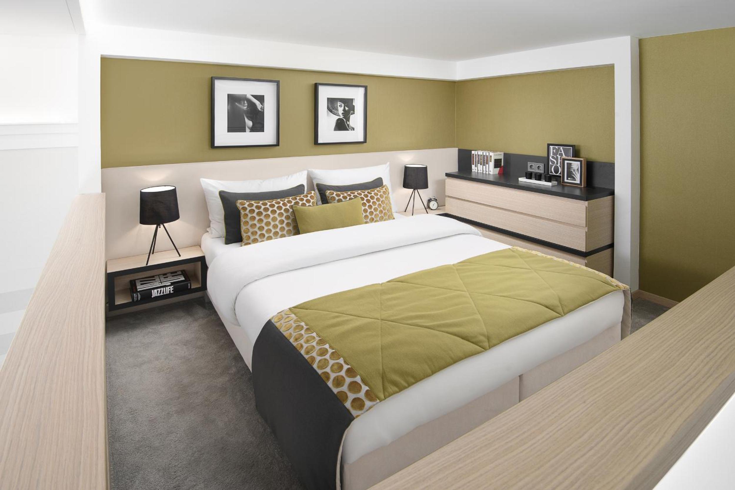 bedroom