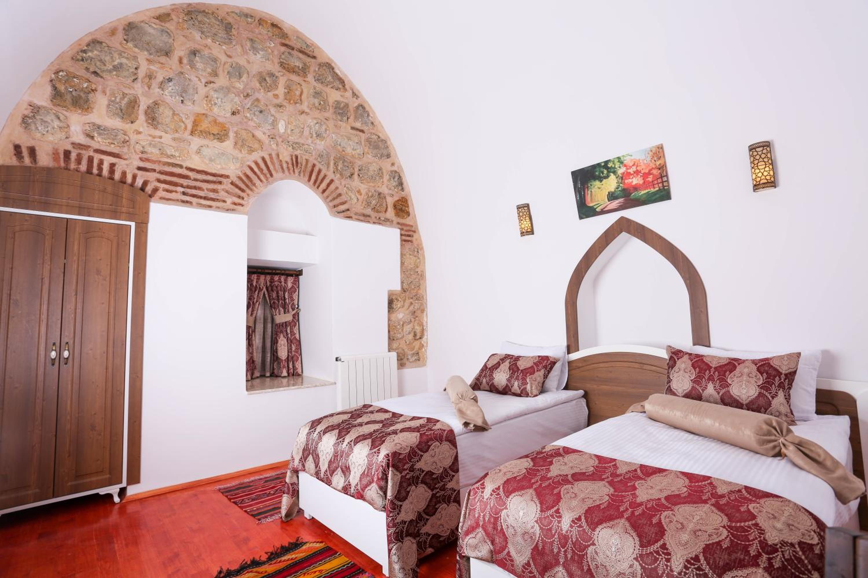 BEHRAMPAŞA OTEL &CAFE &RESTAURANT