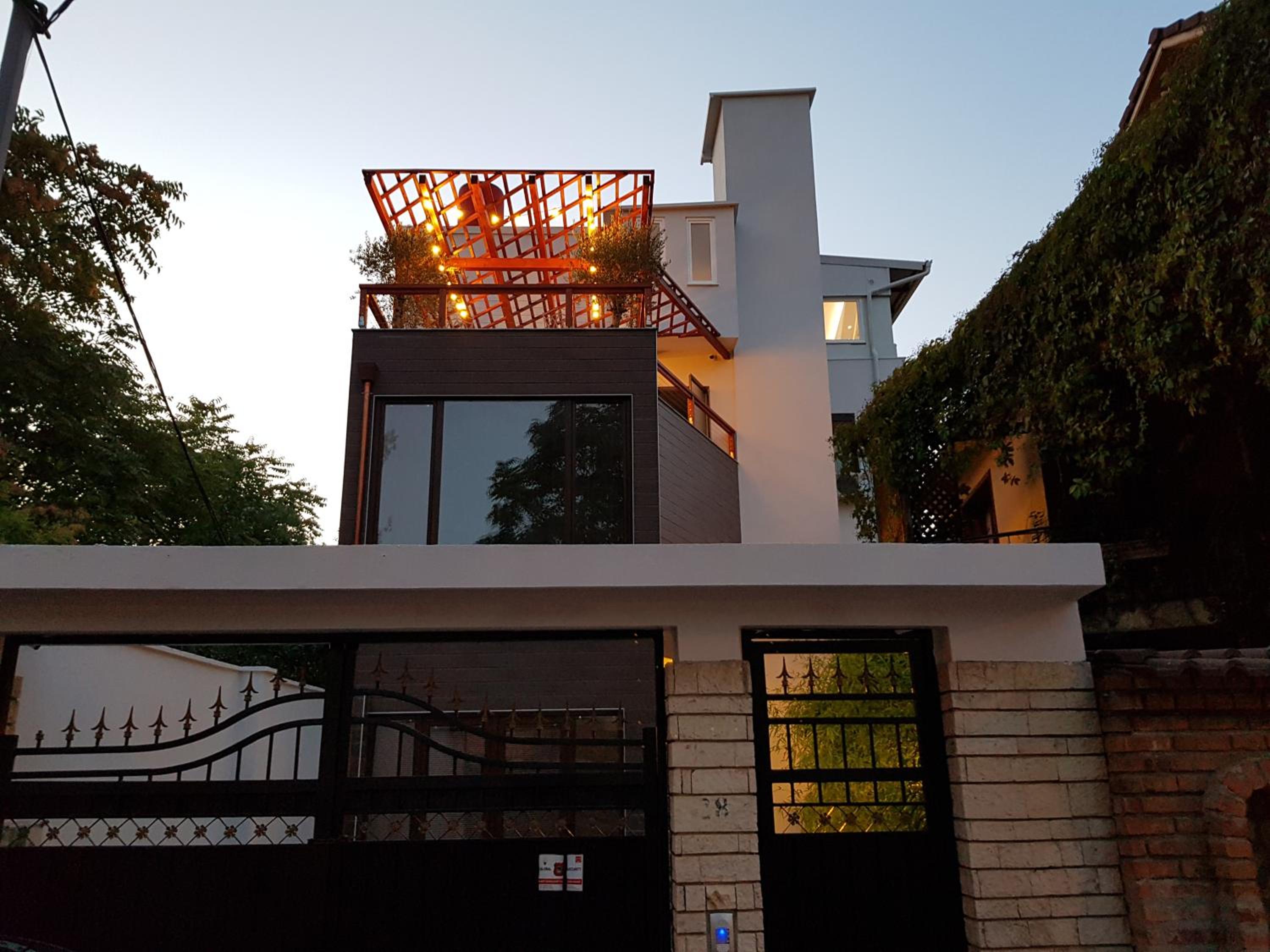 ART Hostel
