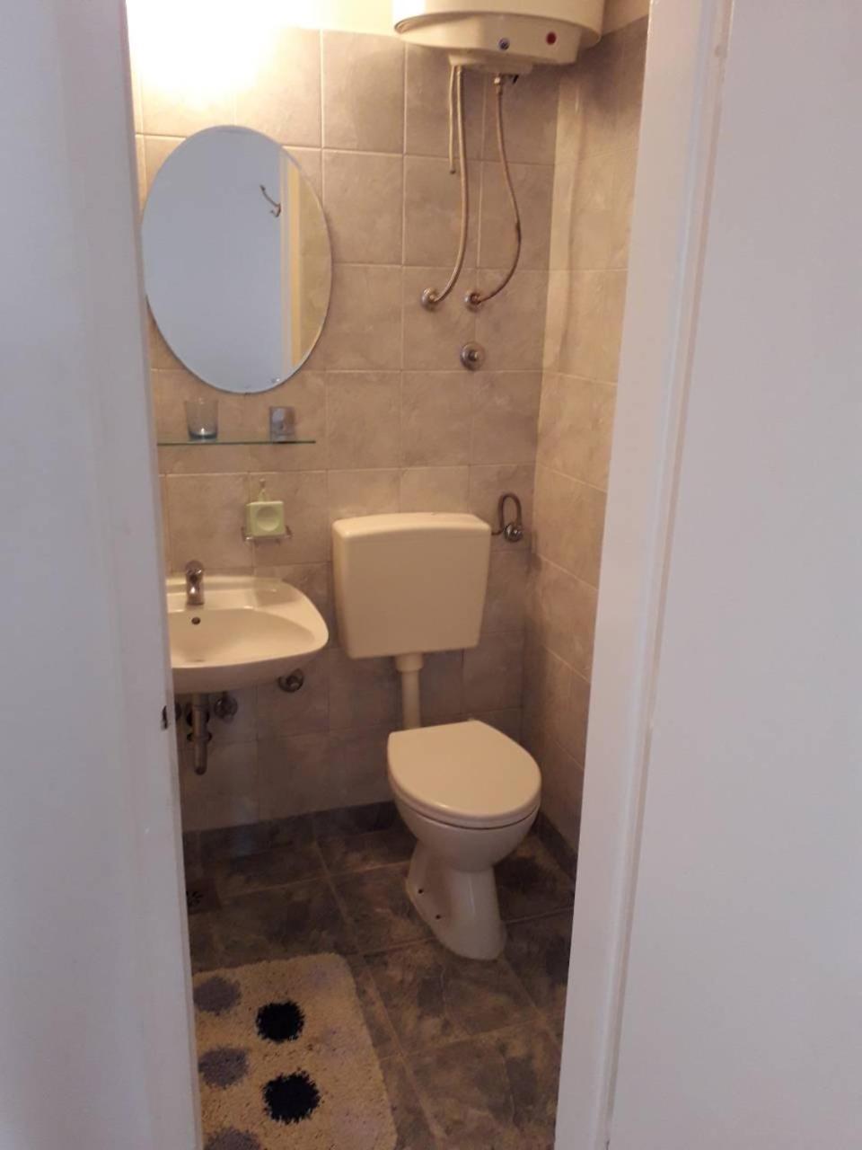 Apartments Markovic Sutomore