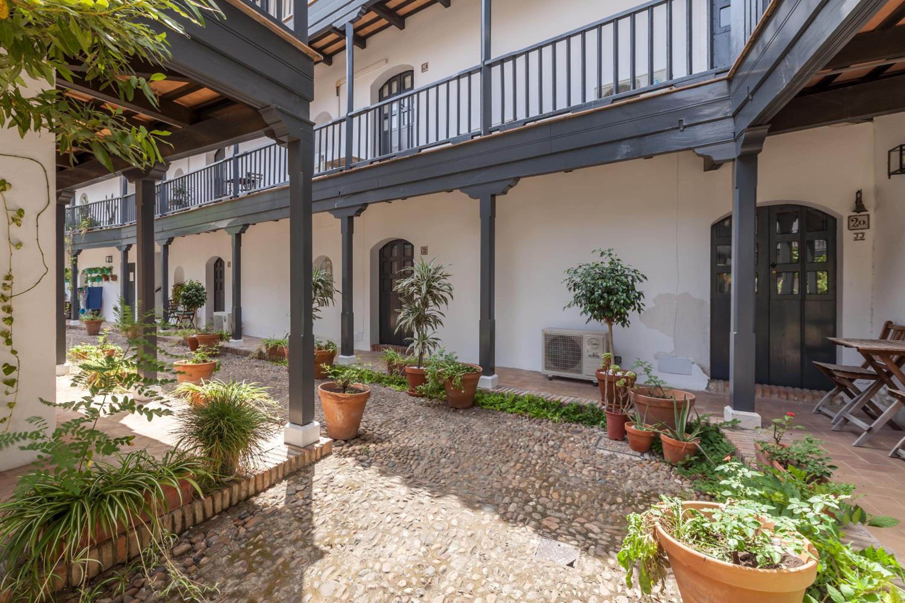 Apartamentos Gadi Corral Siglo XVI