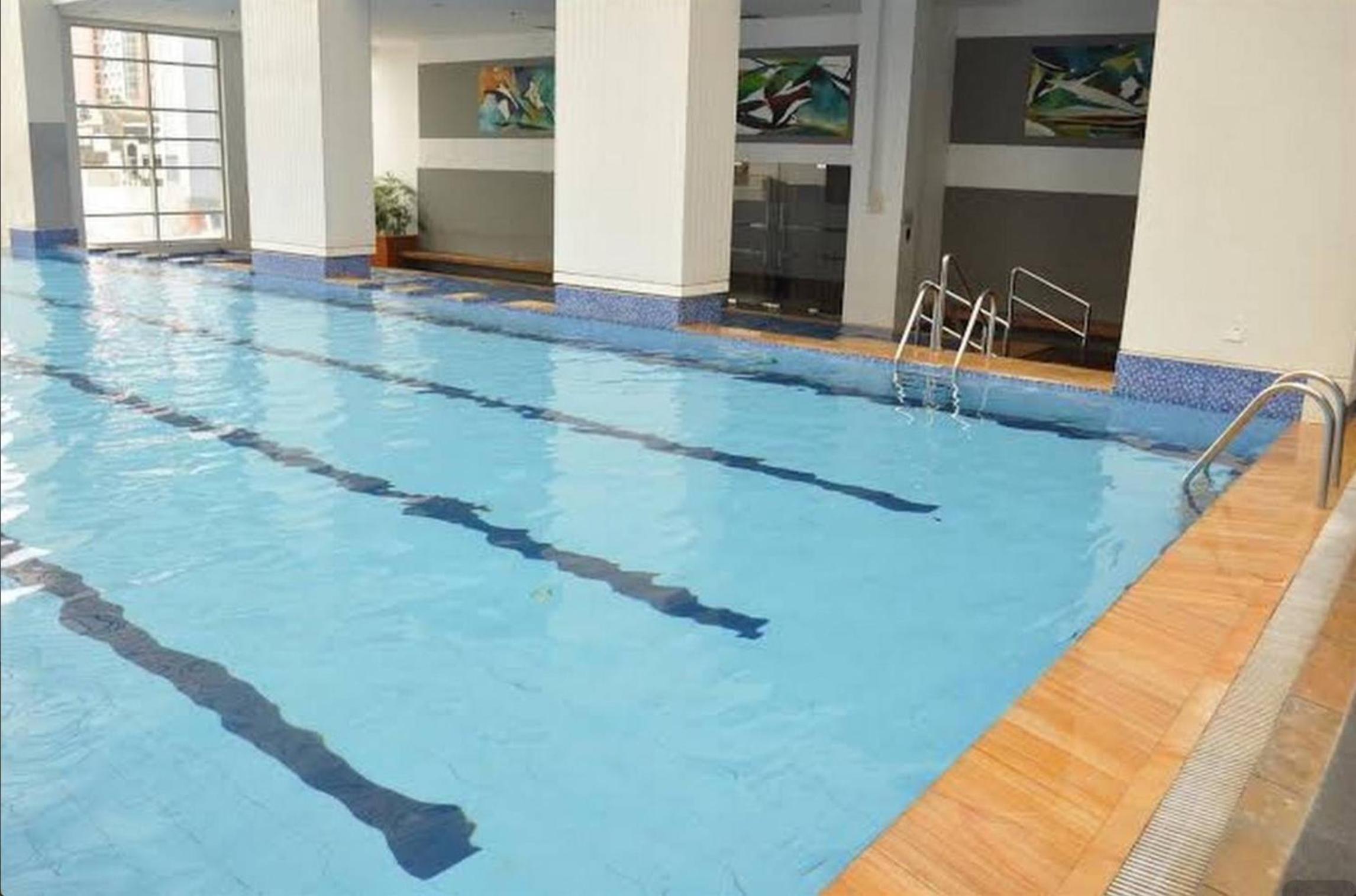 Modern, Spacious & Bright Flat view 4