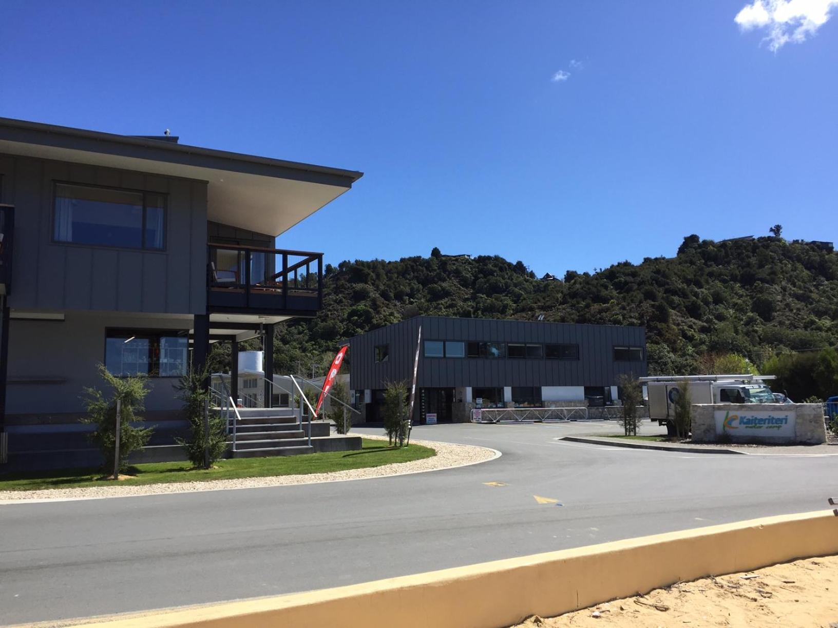 Kaiteriteri Recreation Reserve Cabins
