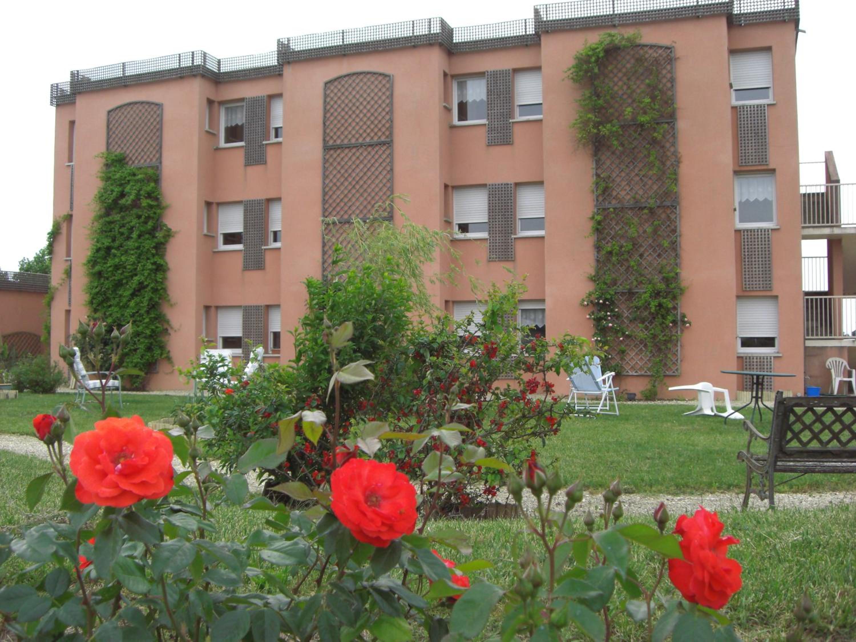Hotel Au Sans Souci - Property Image 8