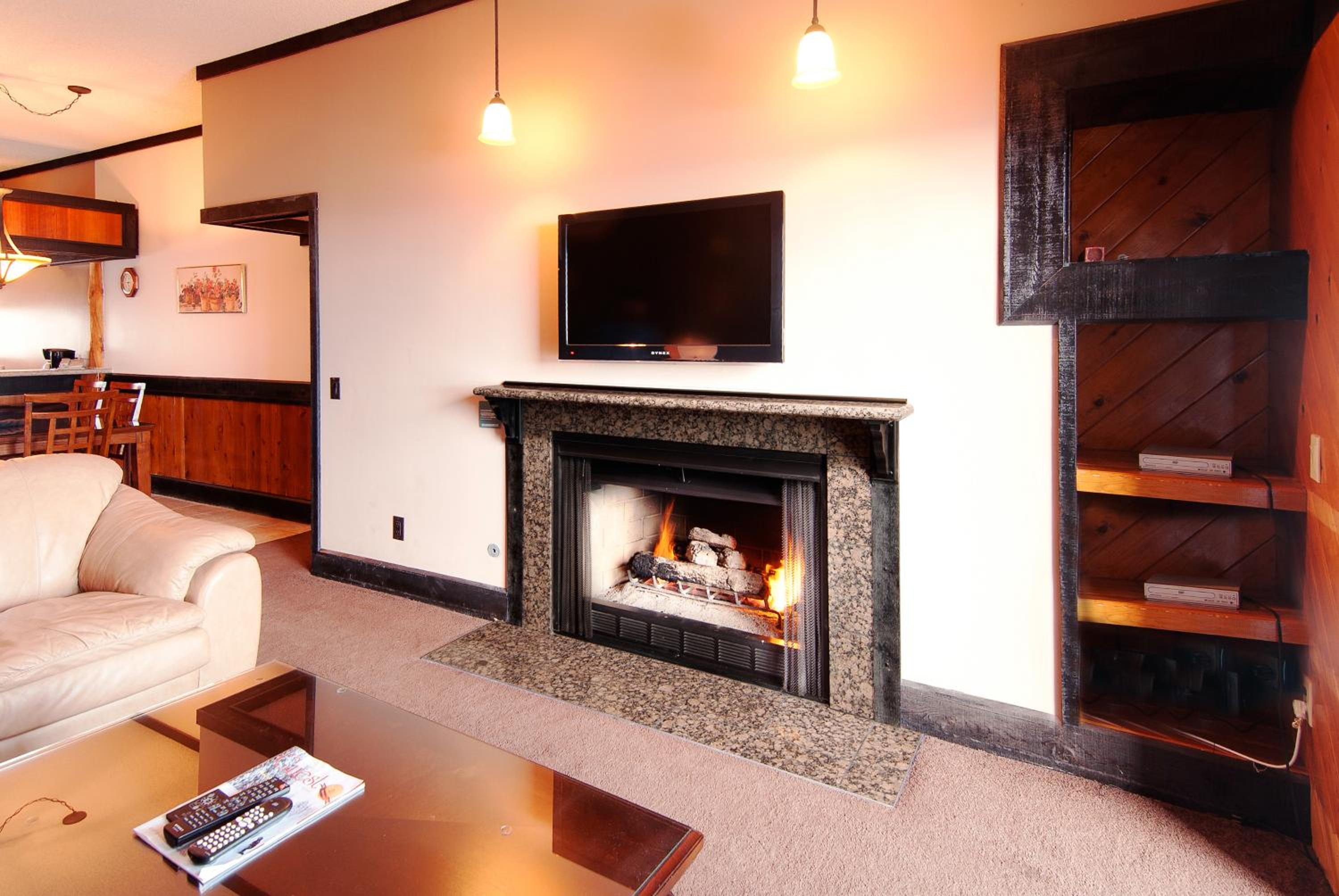 Stateline Vacations - The Ridge Sierra - Property Image 8