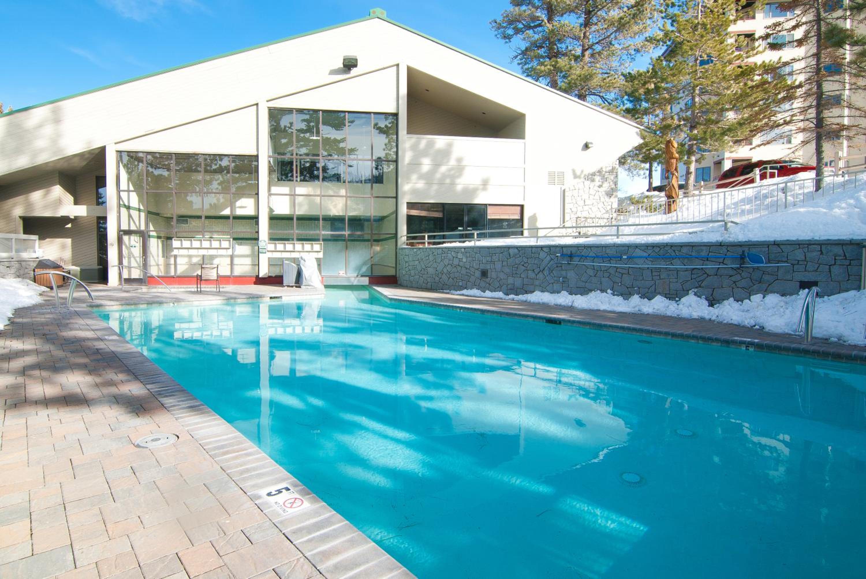 Stateline Vacations - The Ridge Sierra - Property Image 2