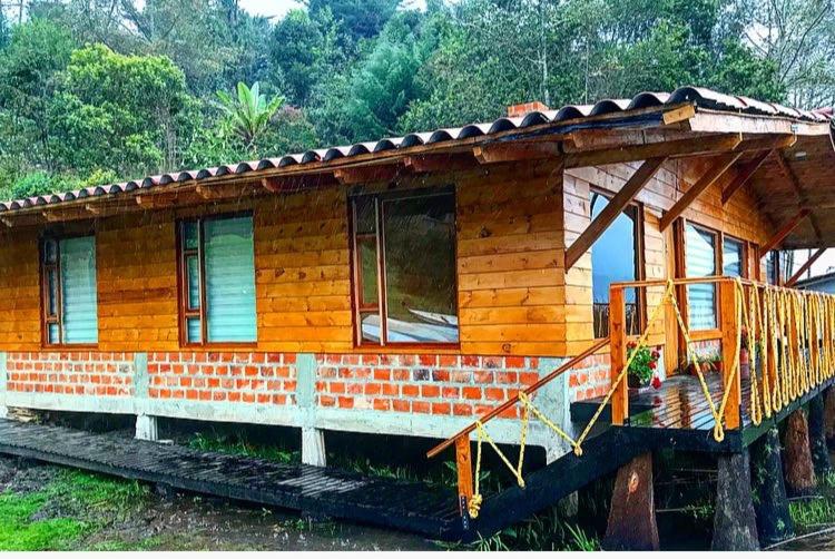 Cabaña en La Cocha-Finca INDIANA