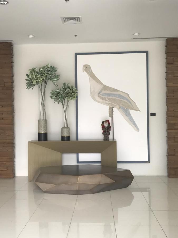 Lustra Studio view 5