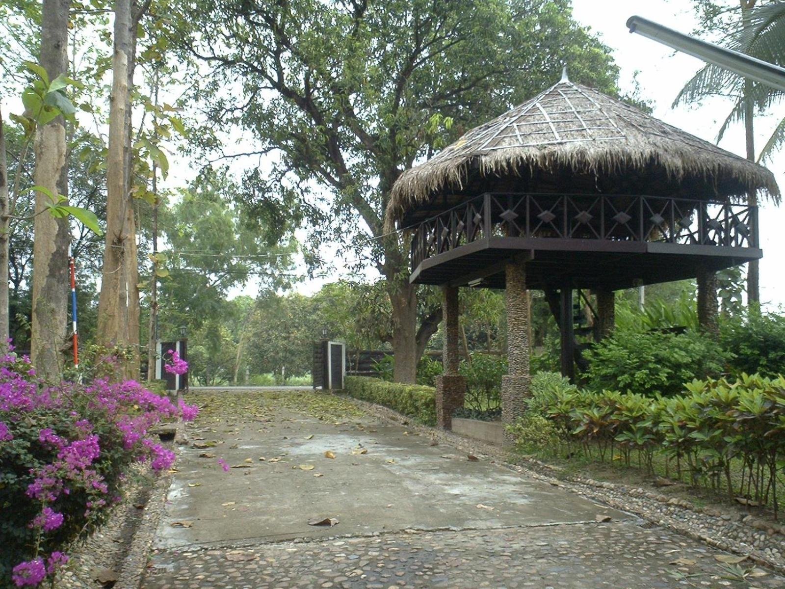 Ratmanee House