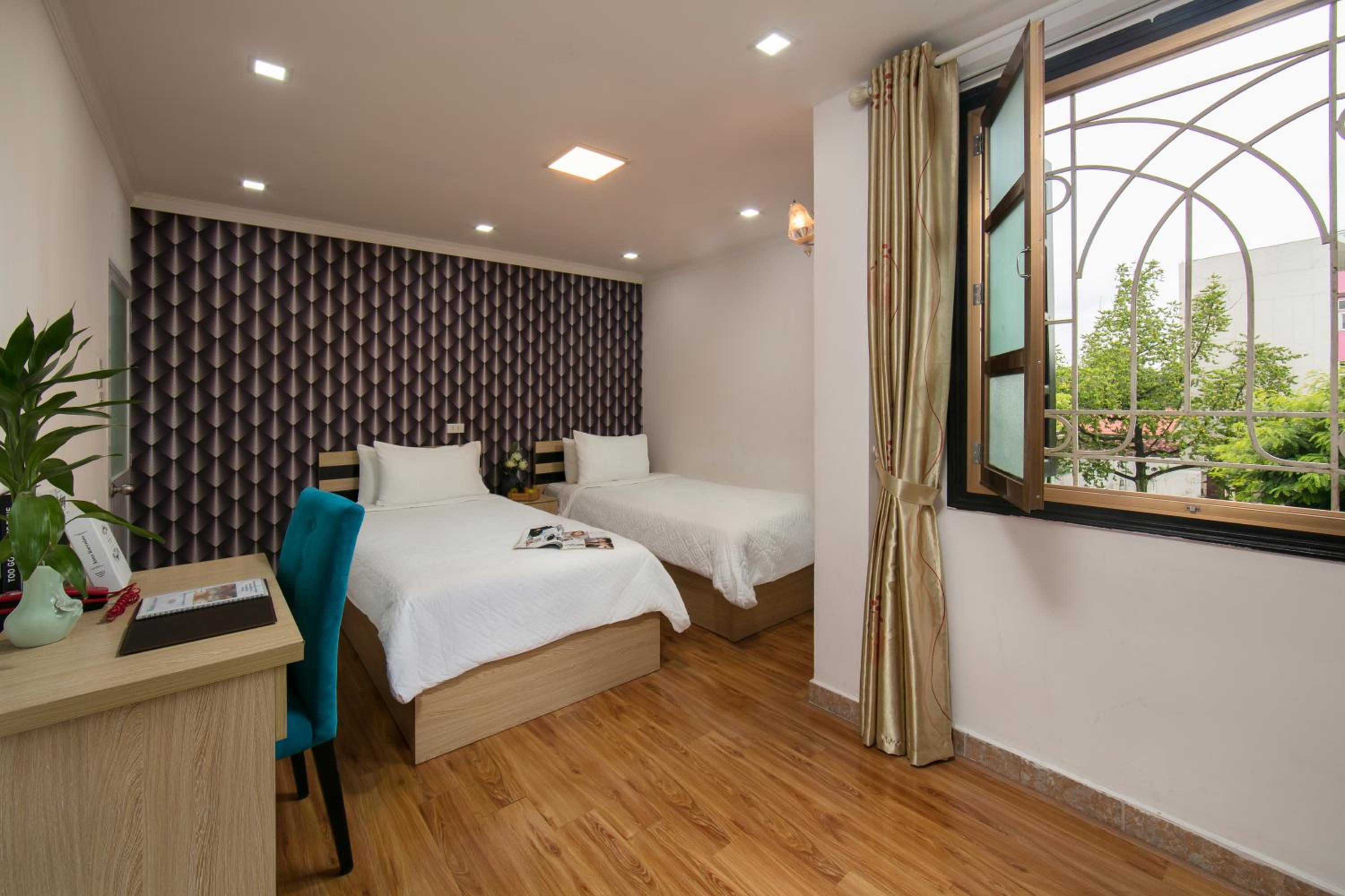 golden time hostel