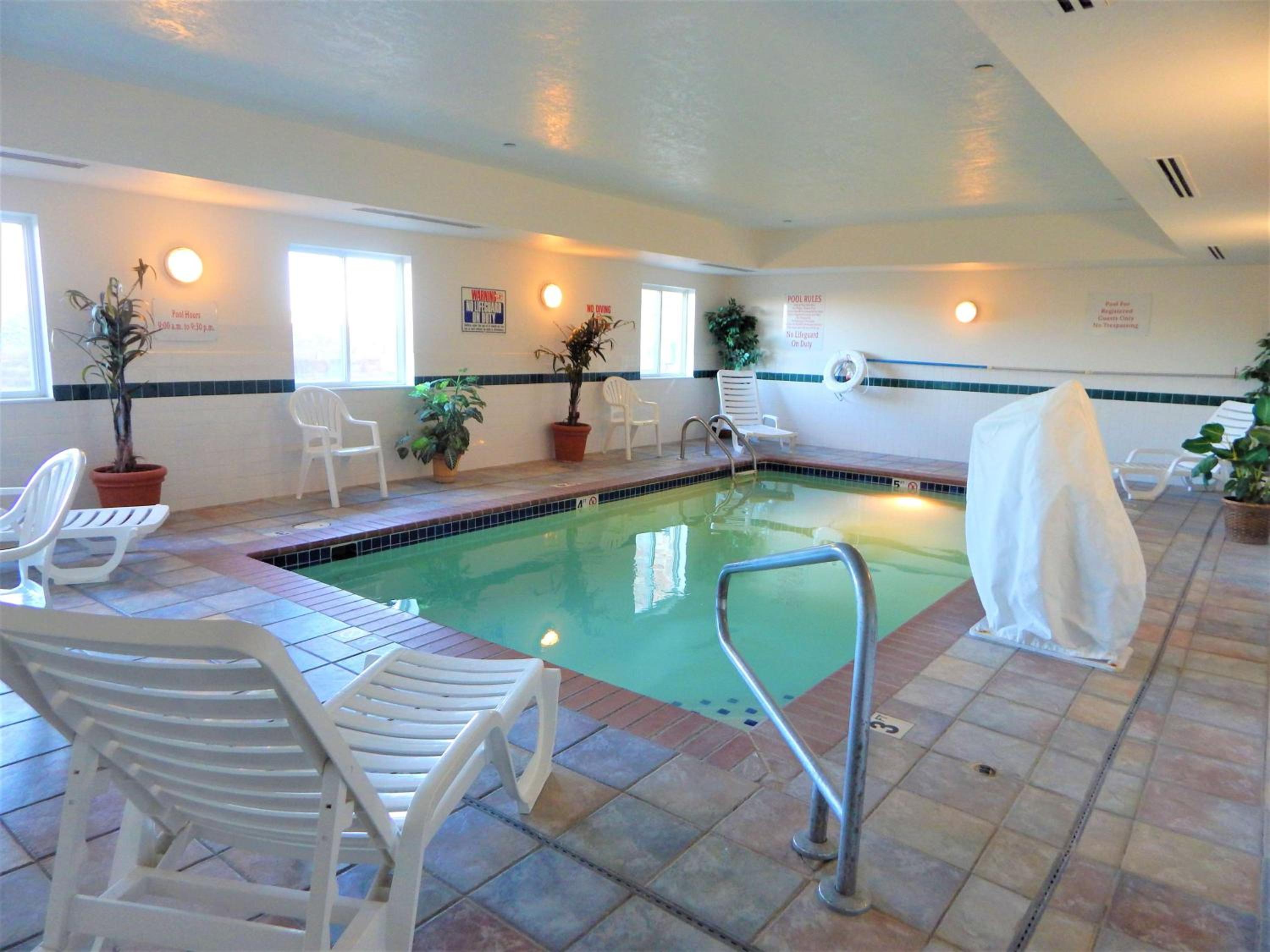 Sheridan Vacations - Baymont by Wyndham Sheridan - Property Image 7