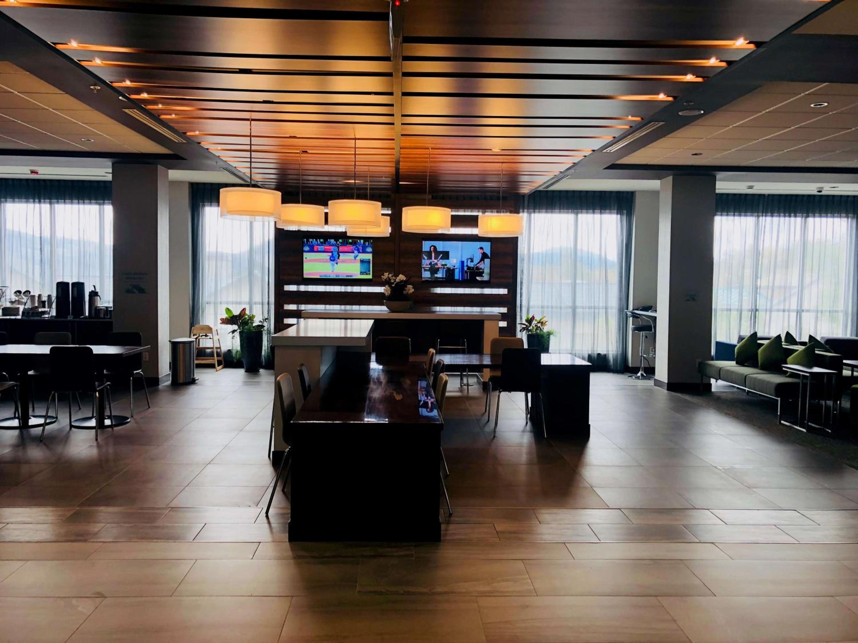 Wingate by Wyndham Kamloops-3