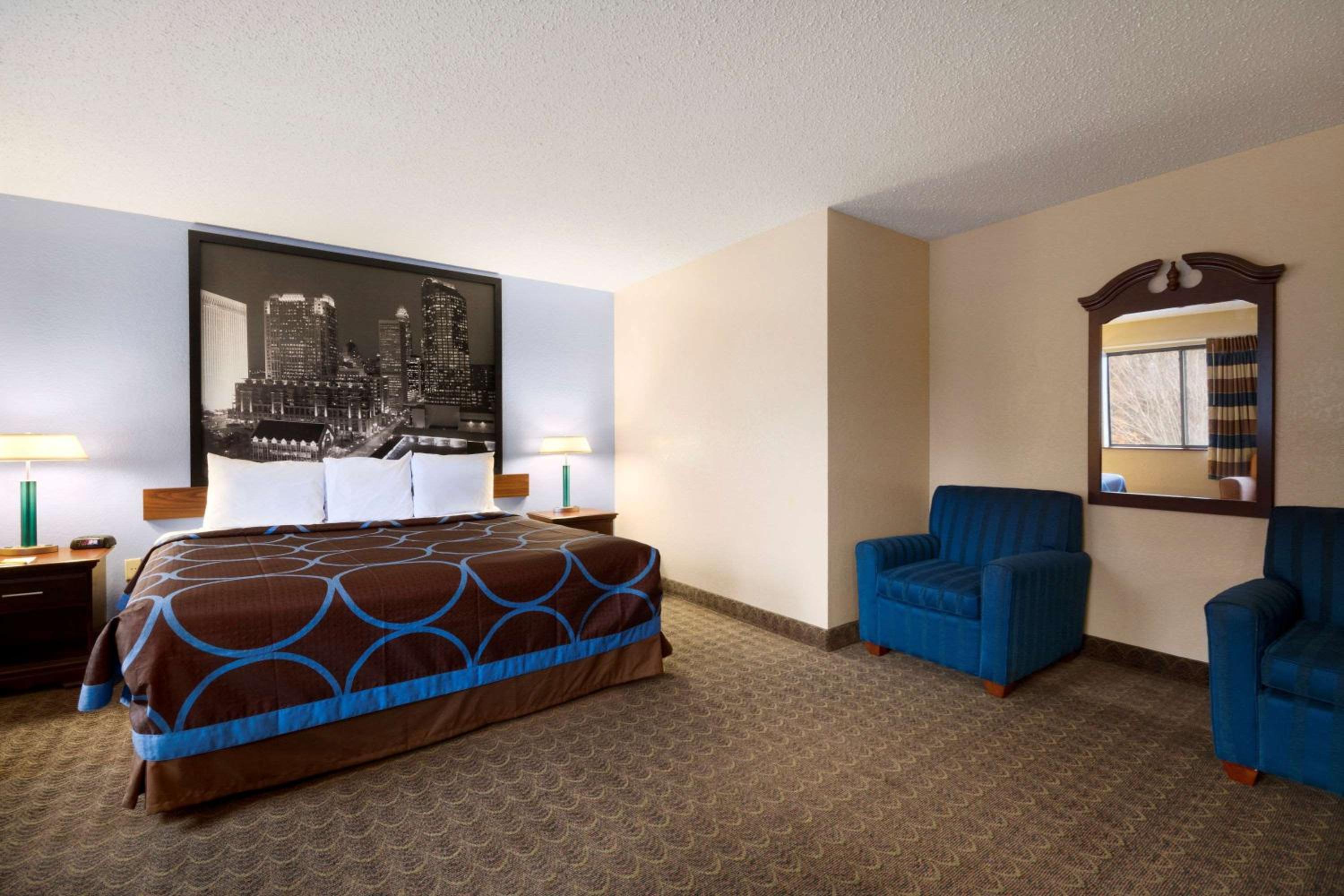 Super 8 by Wyndham Charlotte University, Foto 19