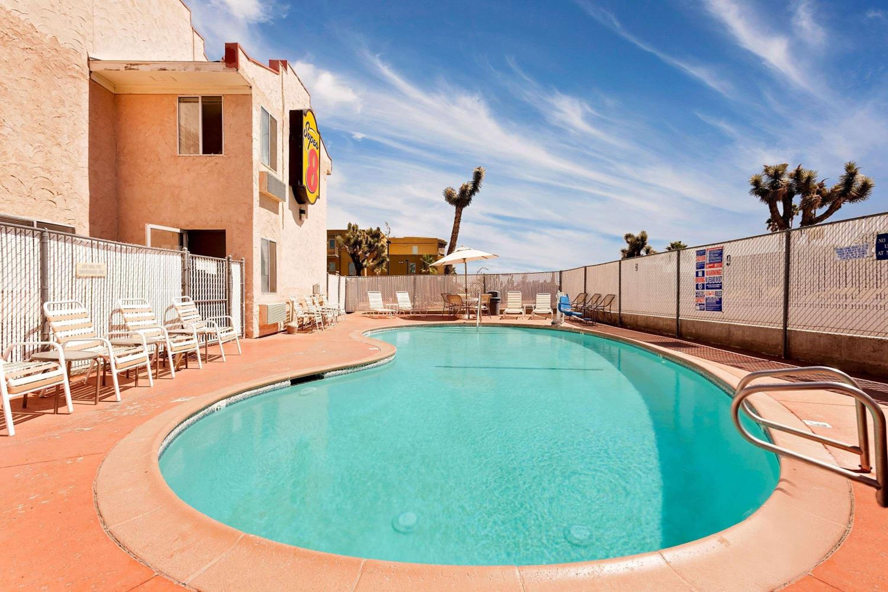 Super 8 by Wyndham Yucca Val/Joshua Tree Nat Pk Area view 4