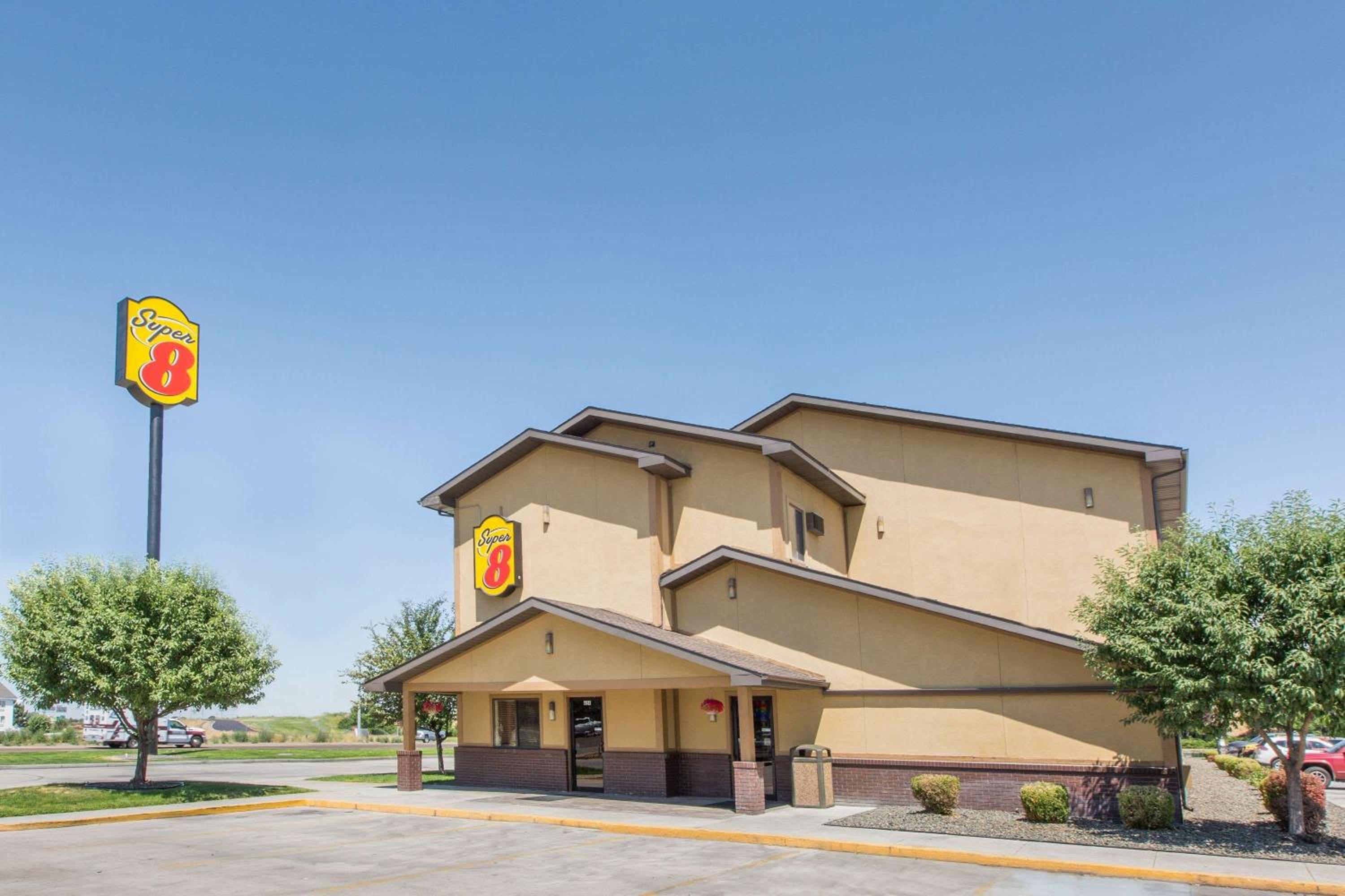 Hotel Super 8 by Wyndham Nampa