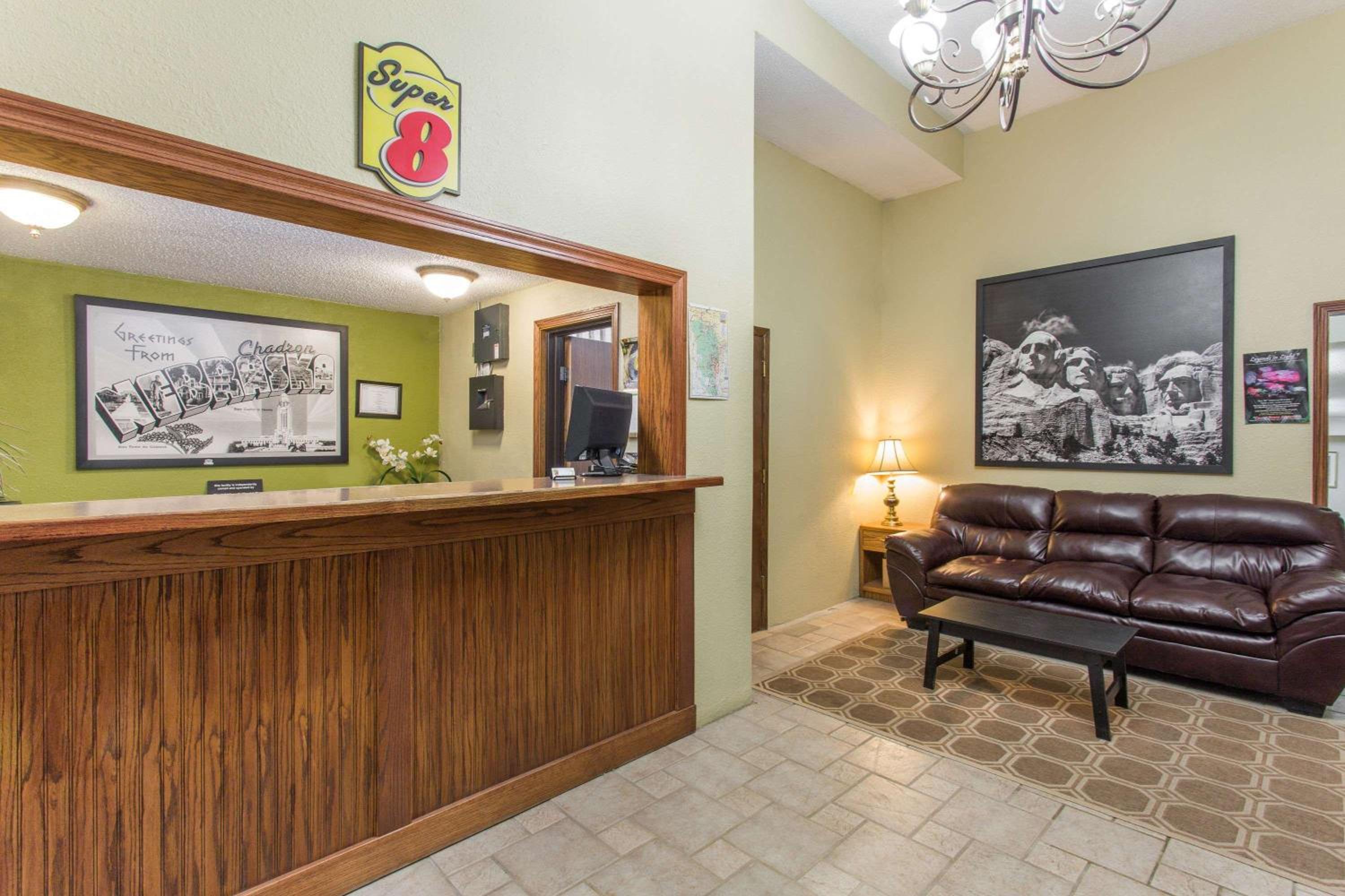 Super 8 by Wyndham Chadron NE view 3
