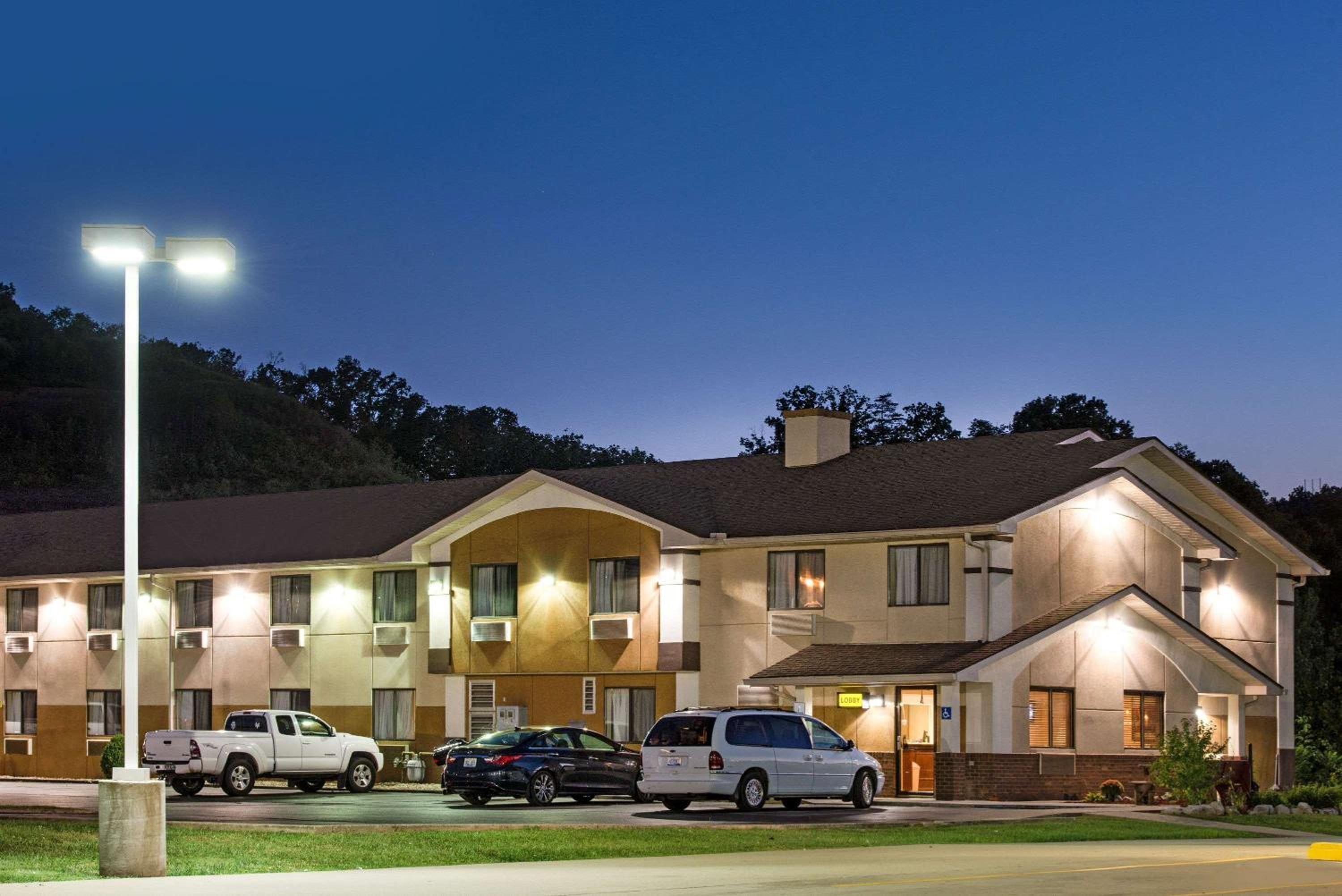 Super 8 by Wyndham Ripley, Foto 23