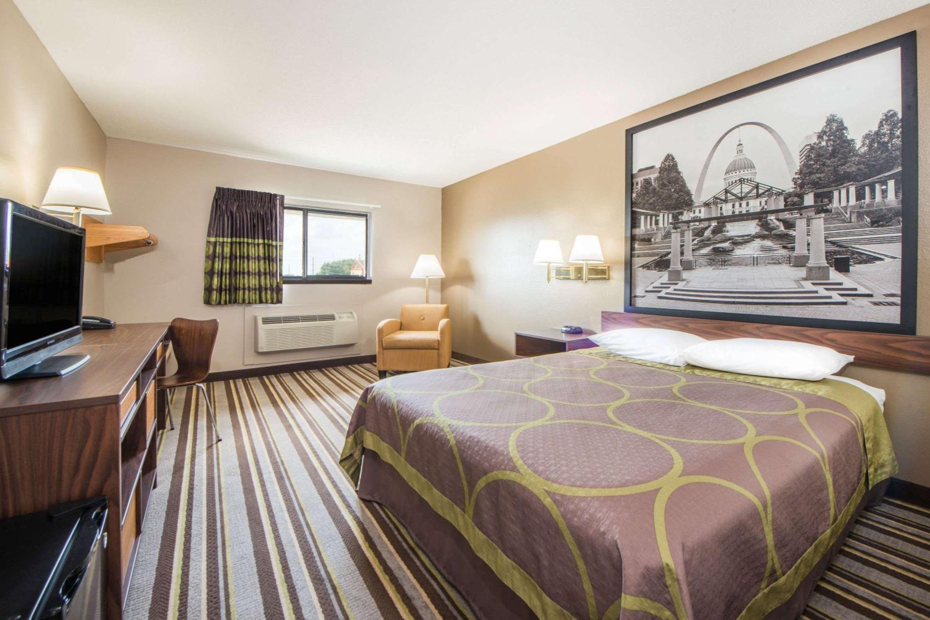 Super 8 by Wyndham Nevada view 4