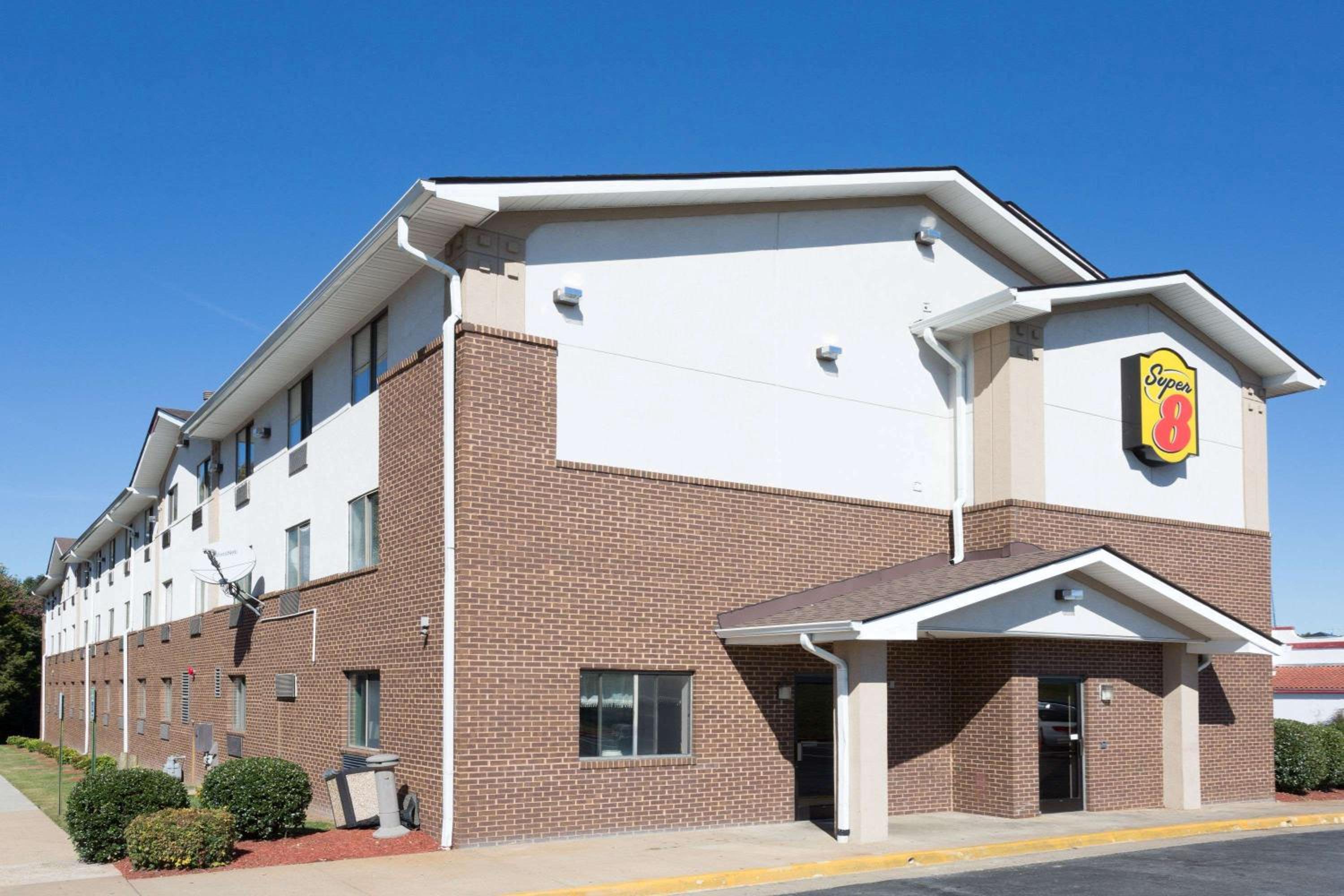 Super 8 by Wyndham Richmond Midlothian Turnpike - Property Image 12