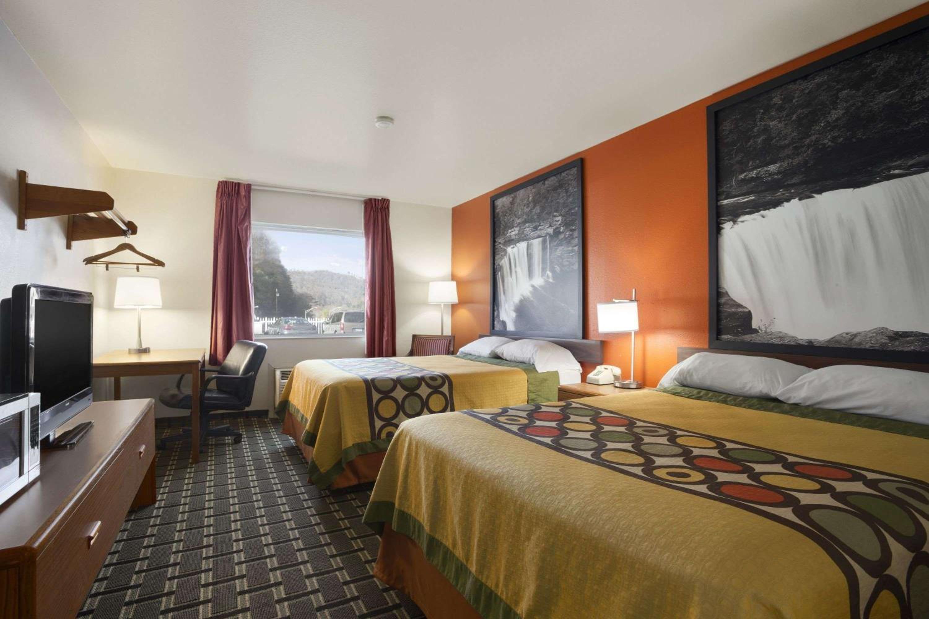 Super 8 by Wyndham Prestonsburg, Zdjęcie 25