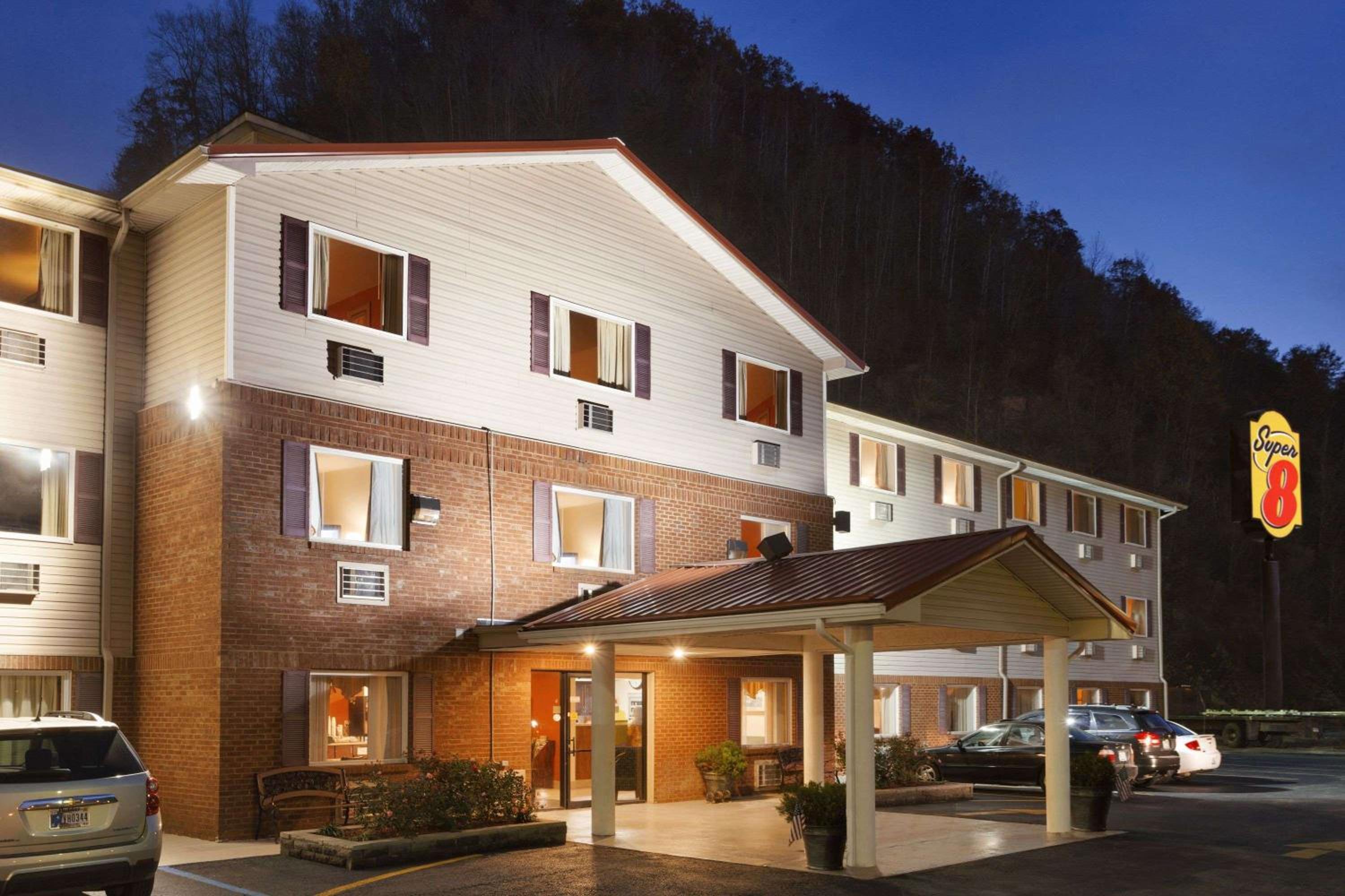 Super 8 by Wyndham Prestonsburg, Zdjęcie 14