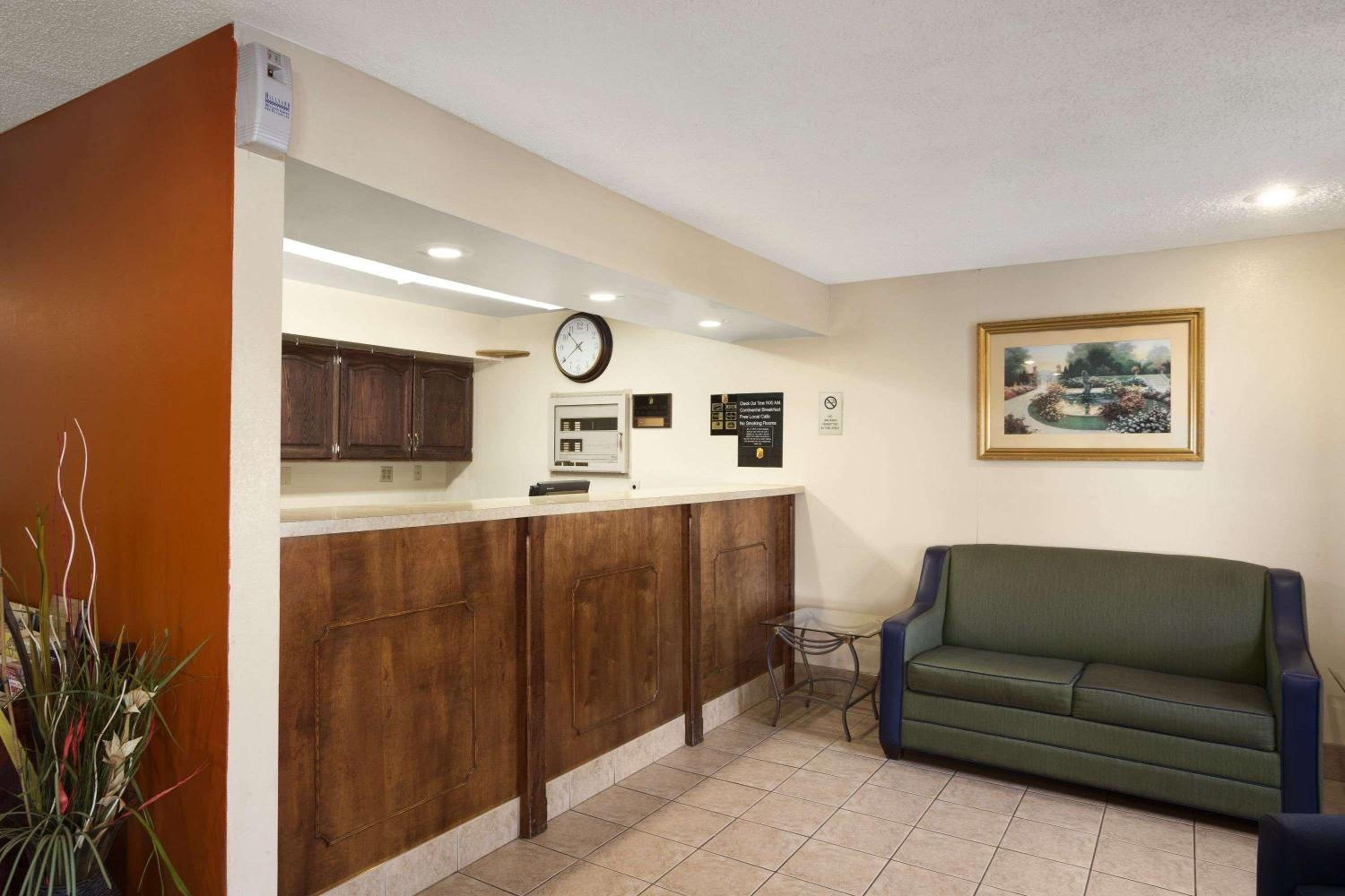 Super 8 by Wyndham Prestonsburg, Zdjęcie 12