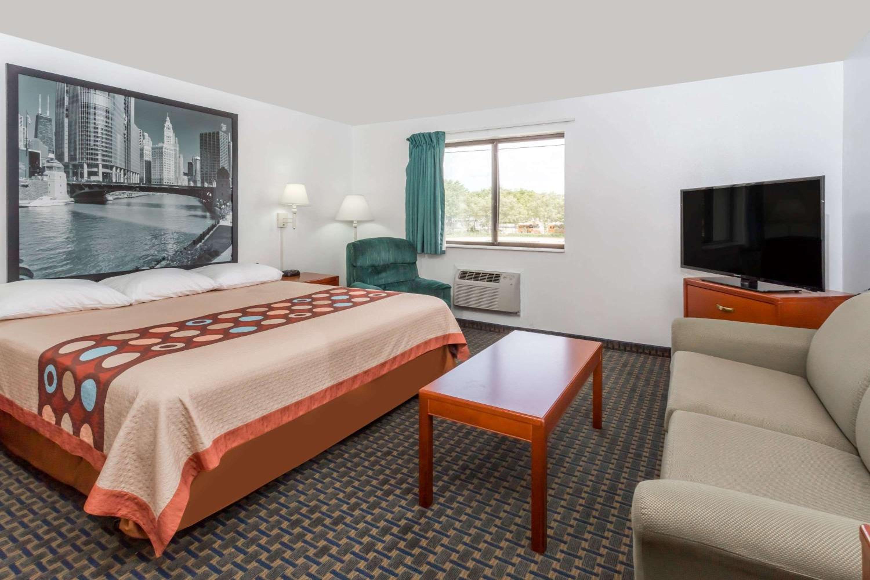 Photo 12