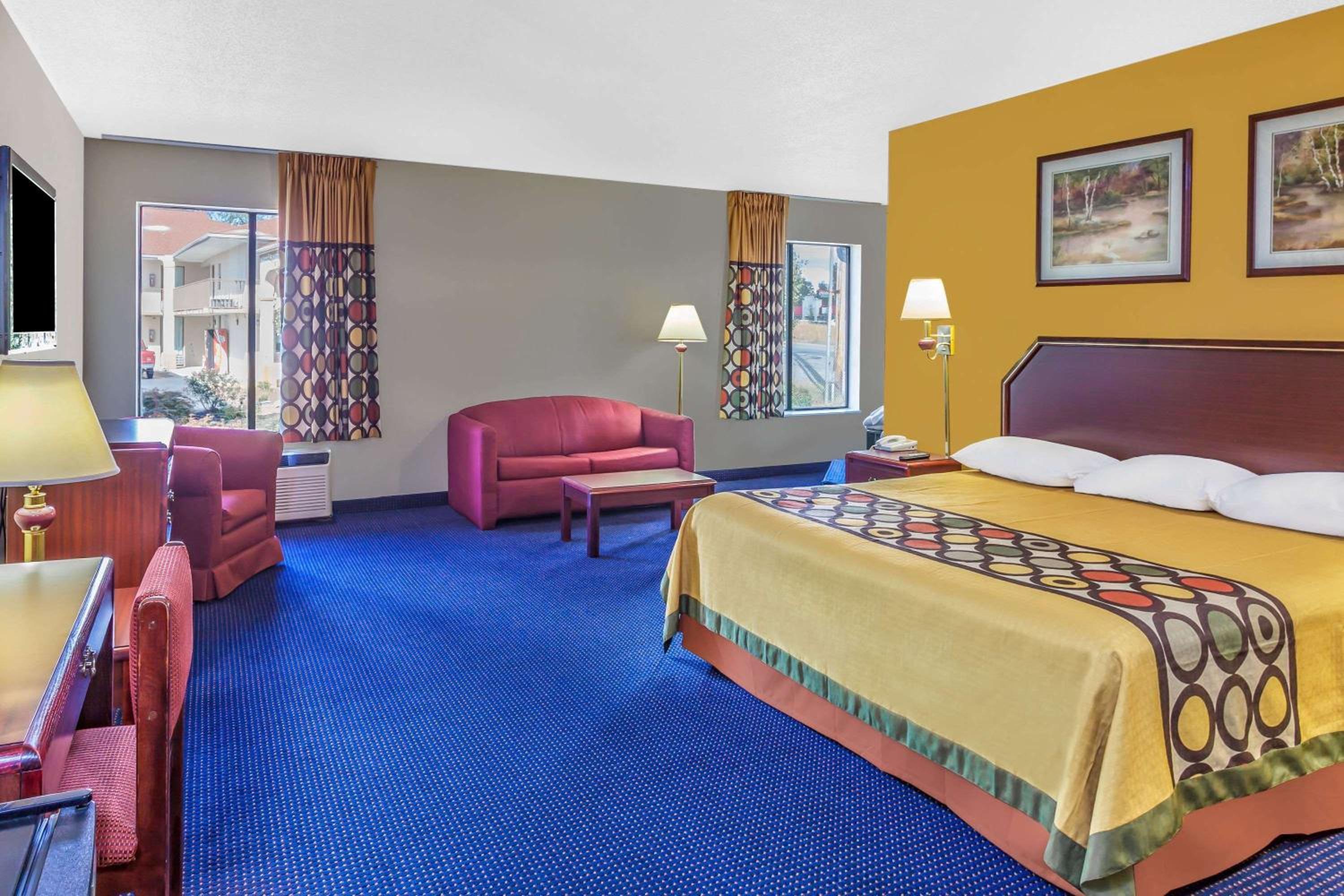 Super 8 by Wyndham Morristown/South view 4
