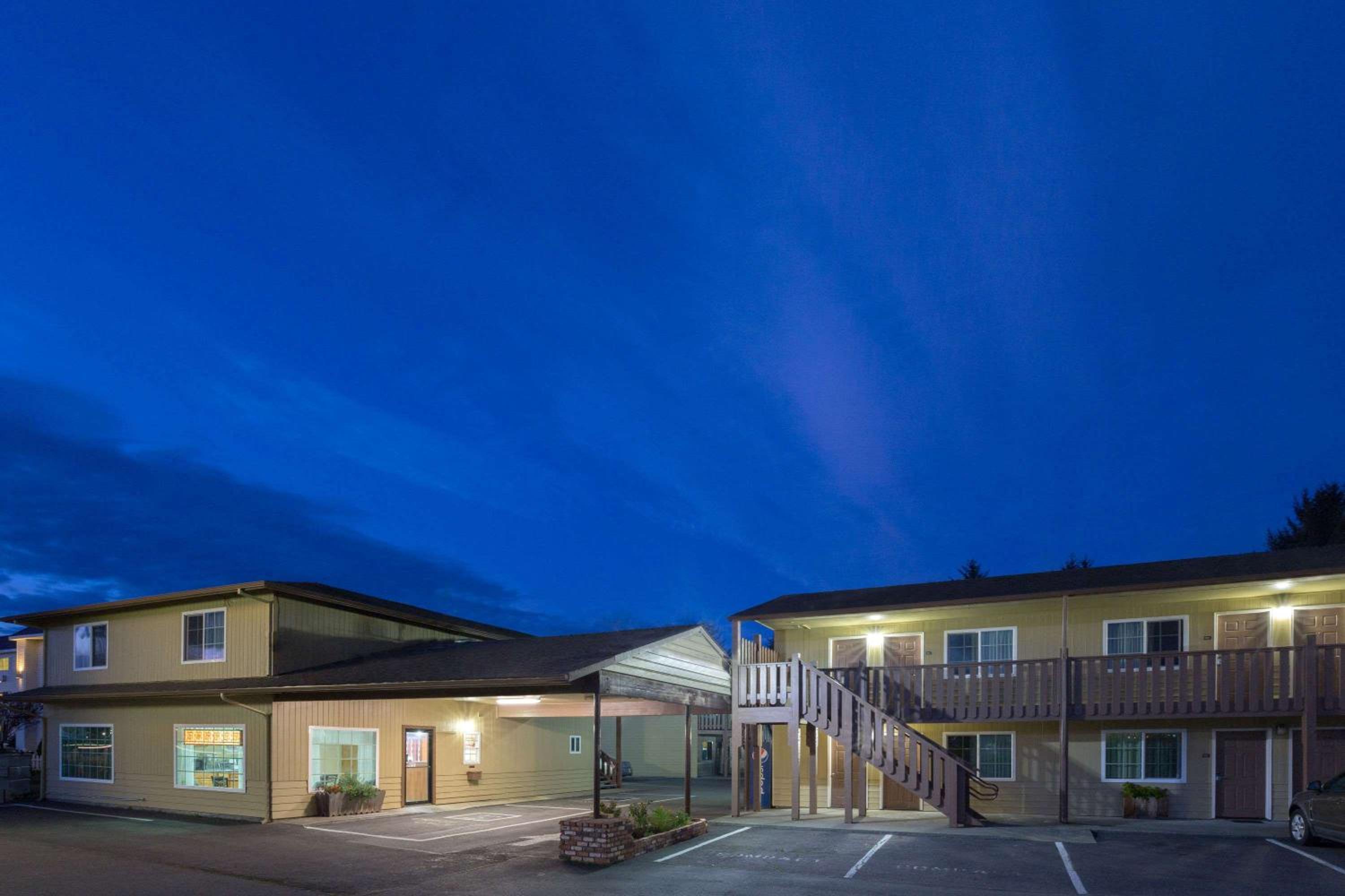 Super 8 by Wyndham Crescent City, Billede 36